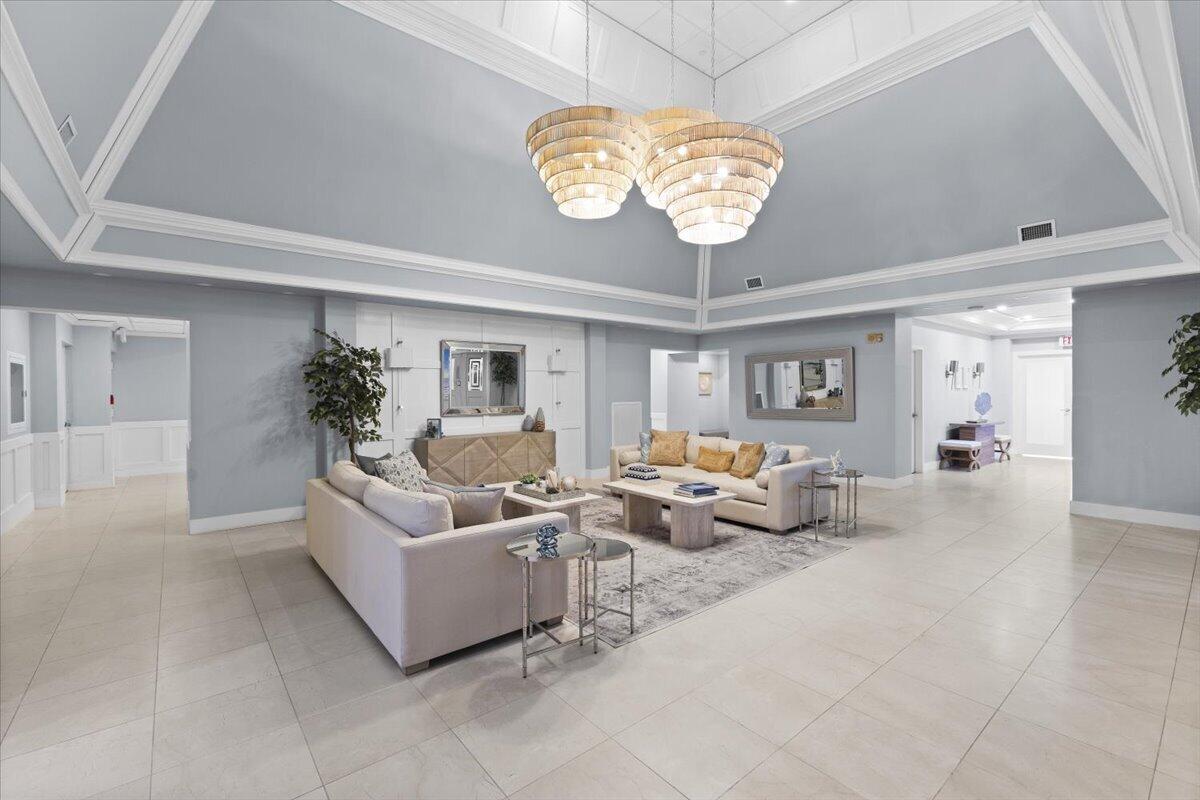 4605 S Ocean Boulevard 2b/3b