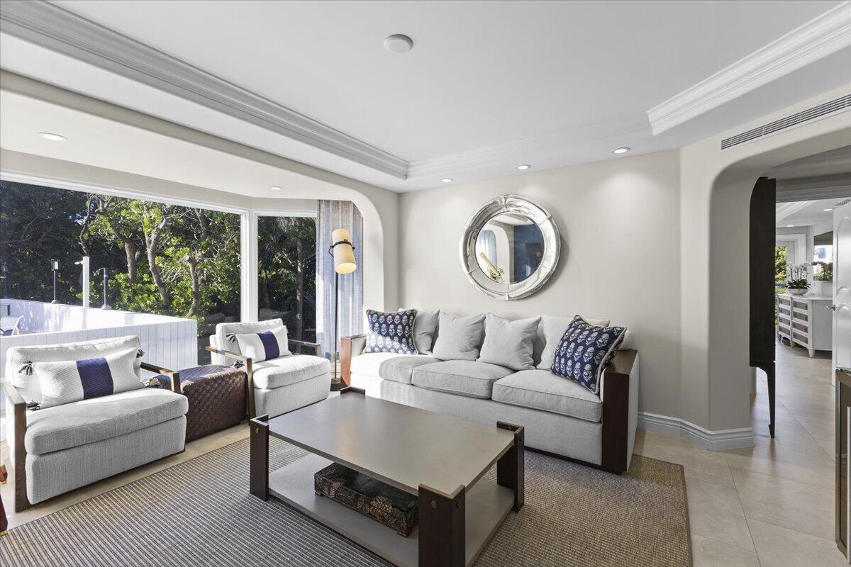 4605 S Ocean Boulevard 2b/3b