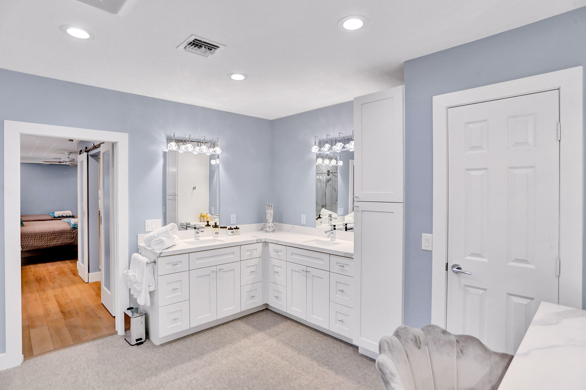 42 SW 12th Street SW