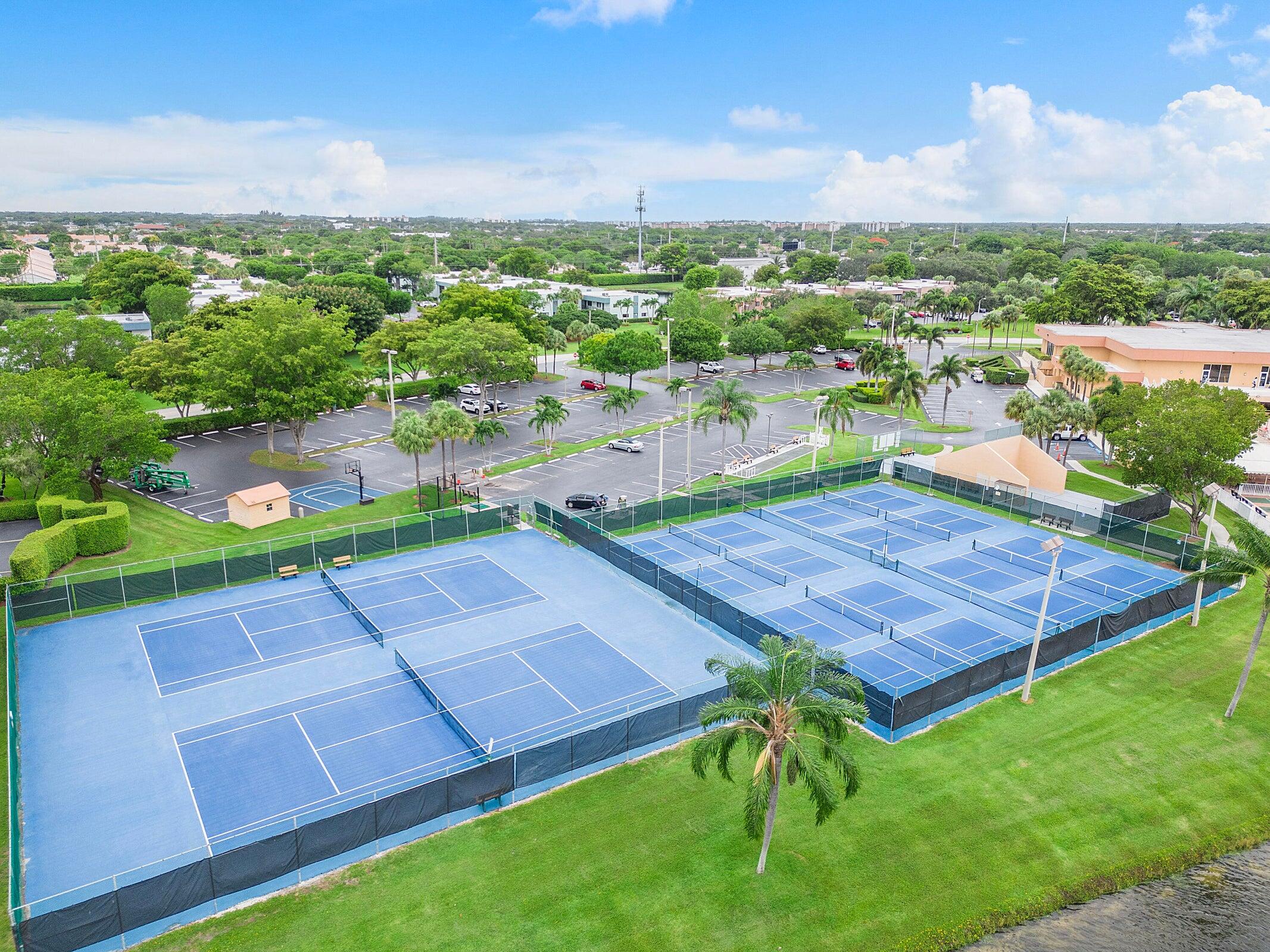 5550 Witney Drive 205