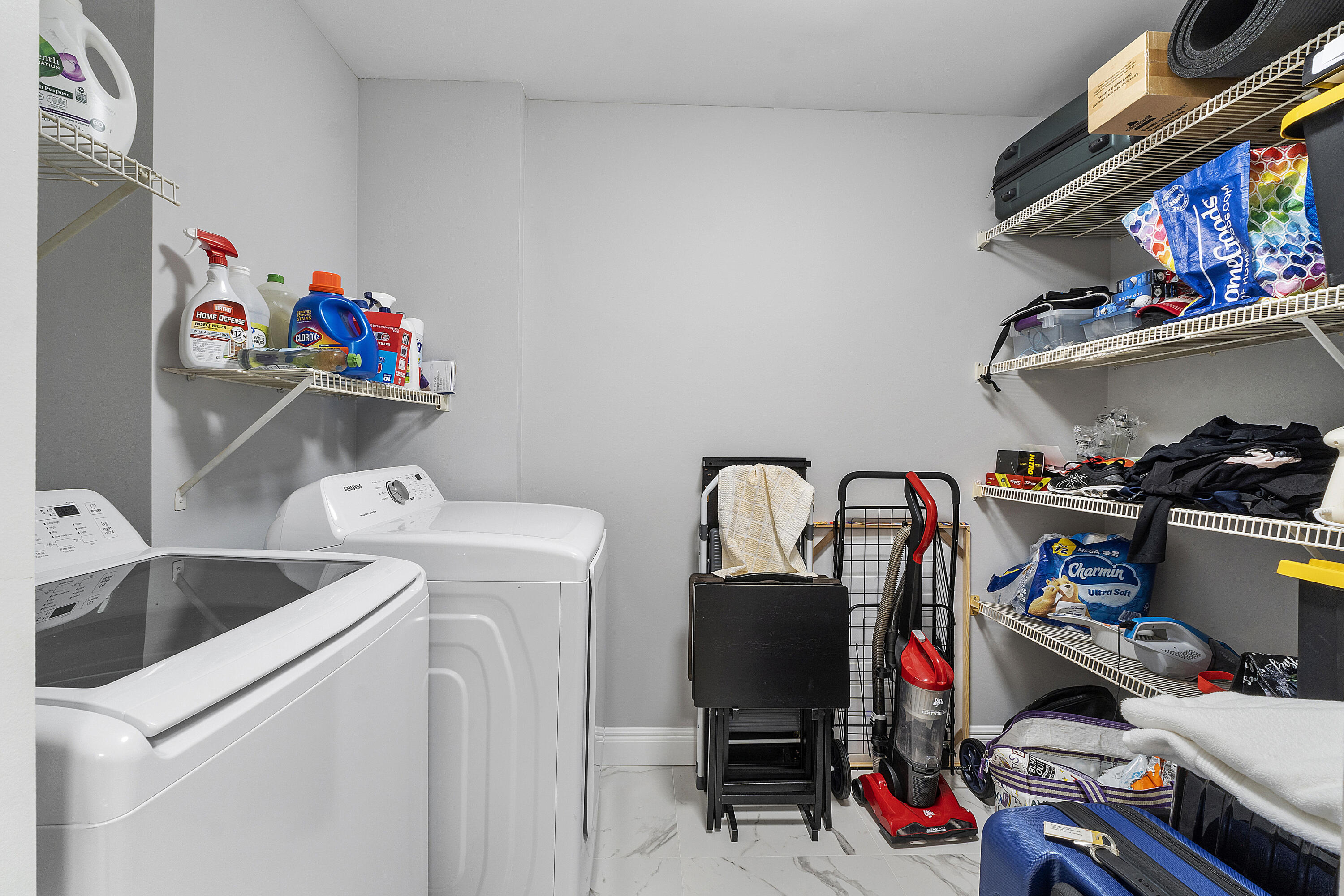 5550 Witney Drive 205