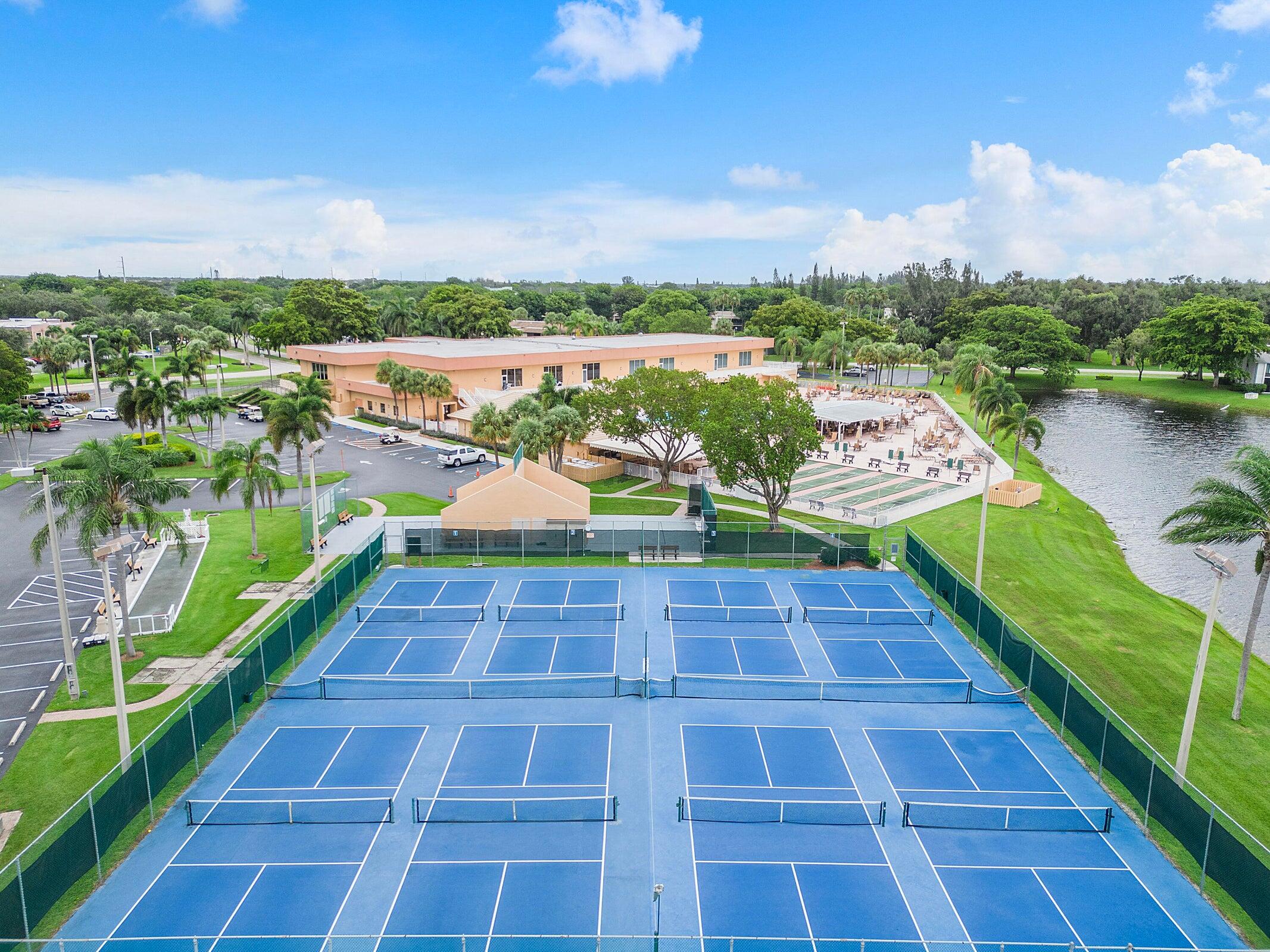 5550 Witney Drive 205