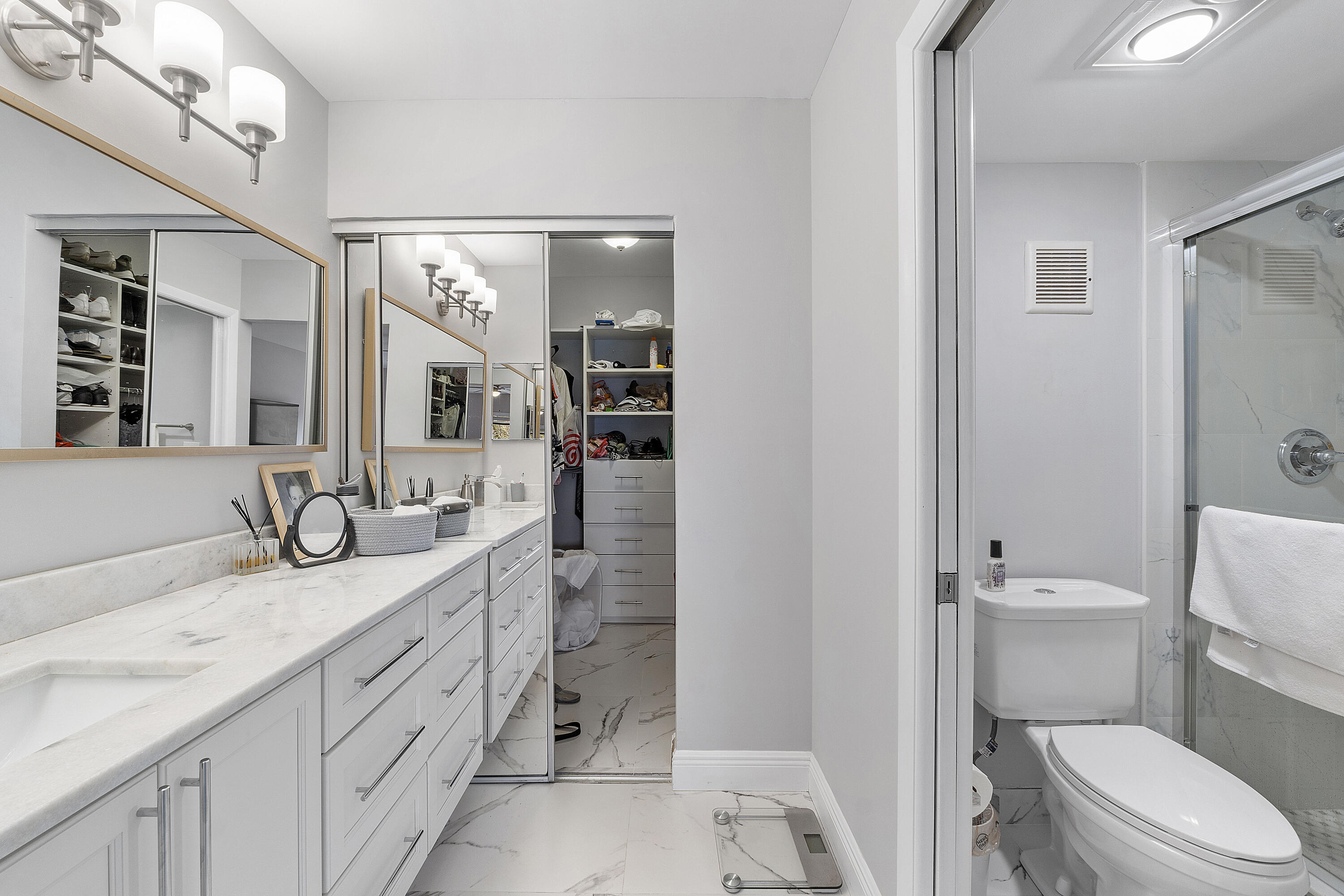 5550 Witney Drive 205