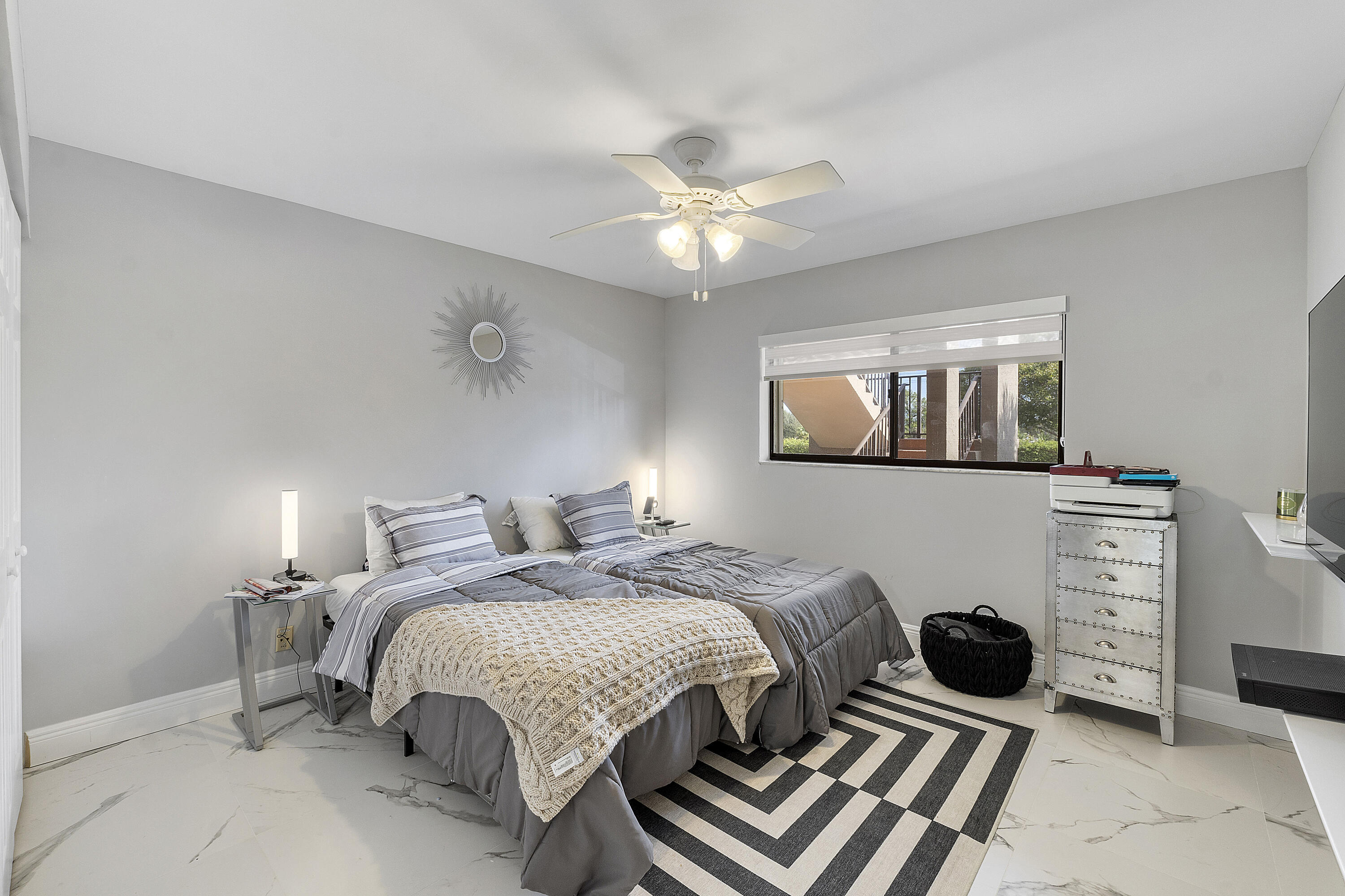 5550 Witney Drive 205