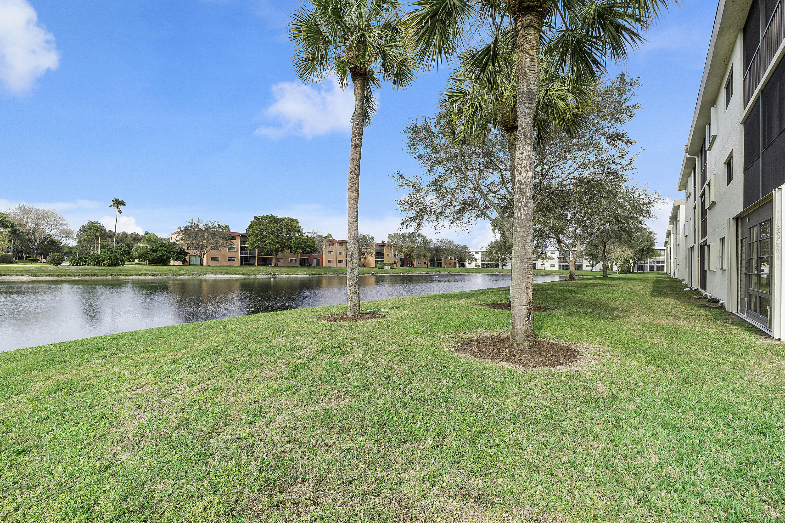 5550 Witney Drive 205