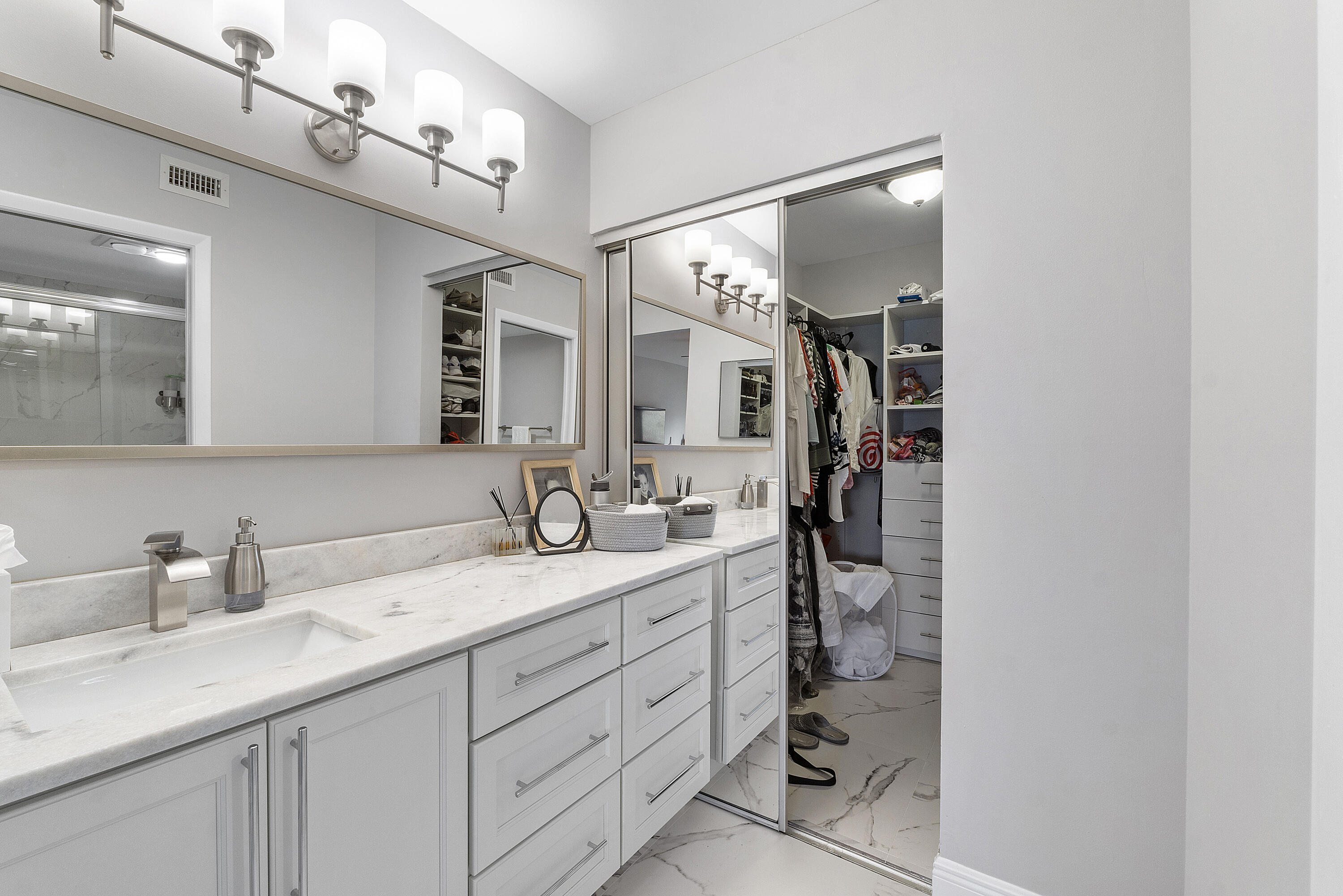 5550 Witney Drive 205