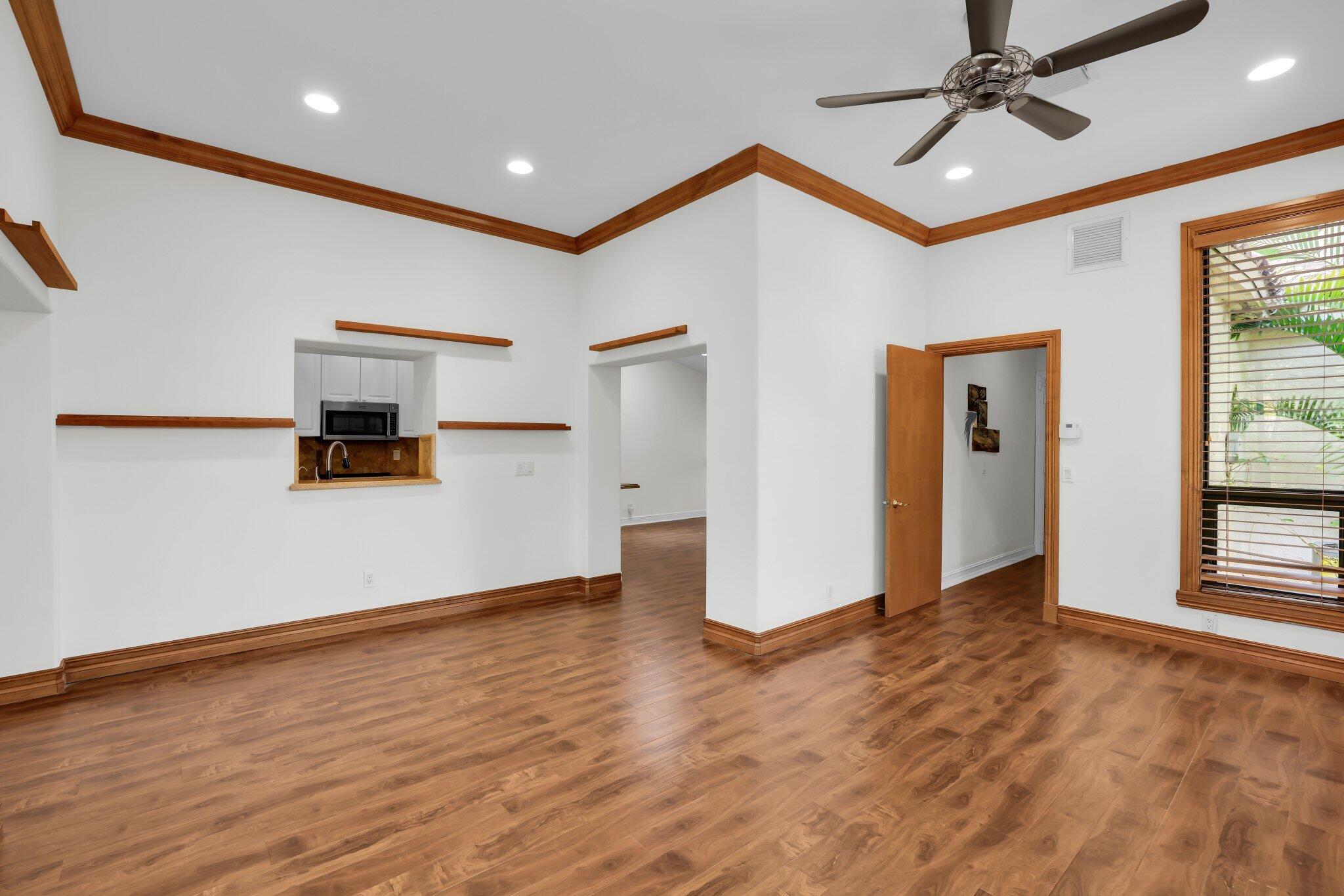 6479 Las Flores Drive