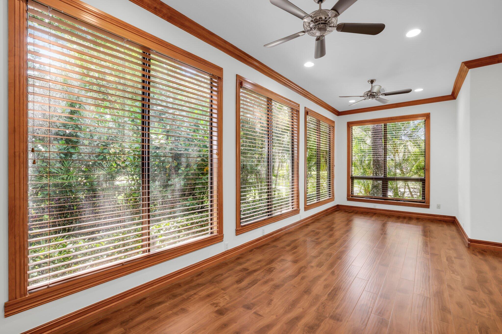 6479 Las Flores Drive