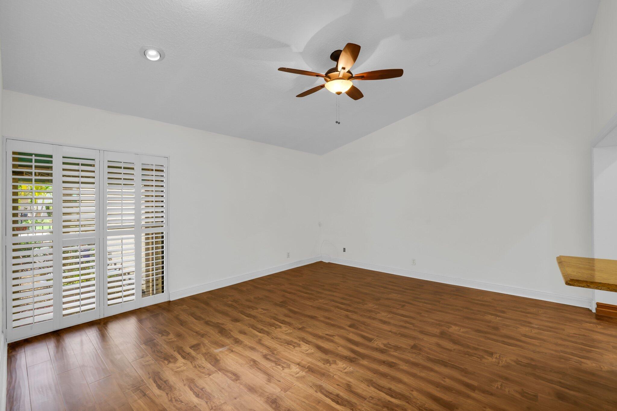 6479 Las Flores Drive