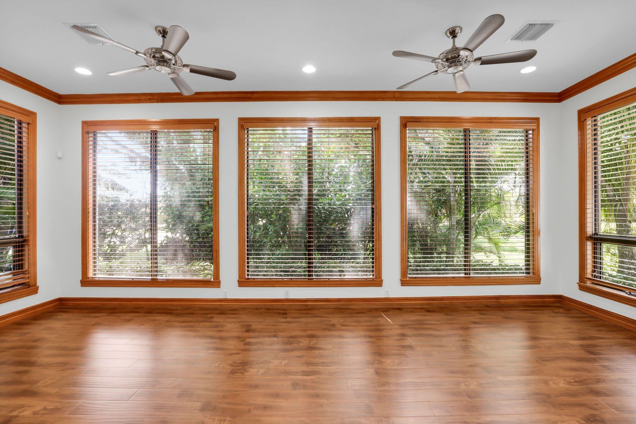 6479 Las Flores Drive