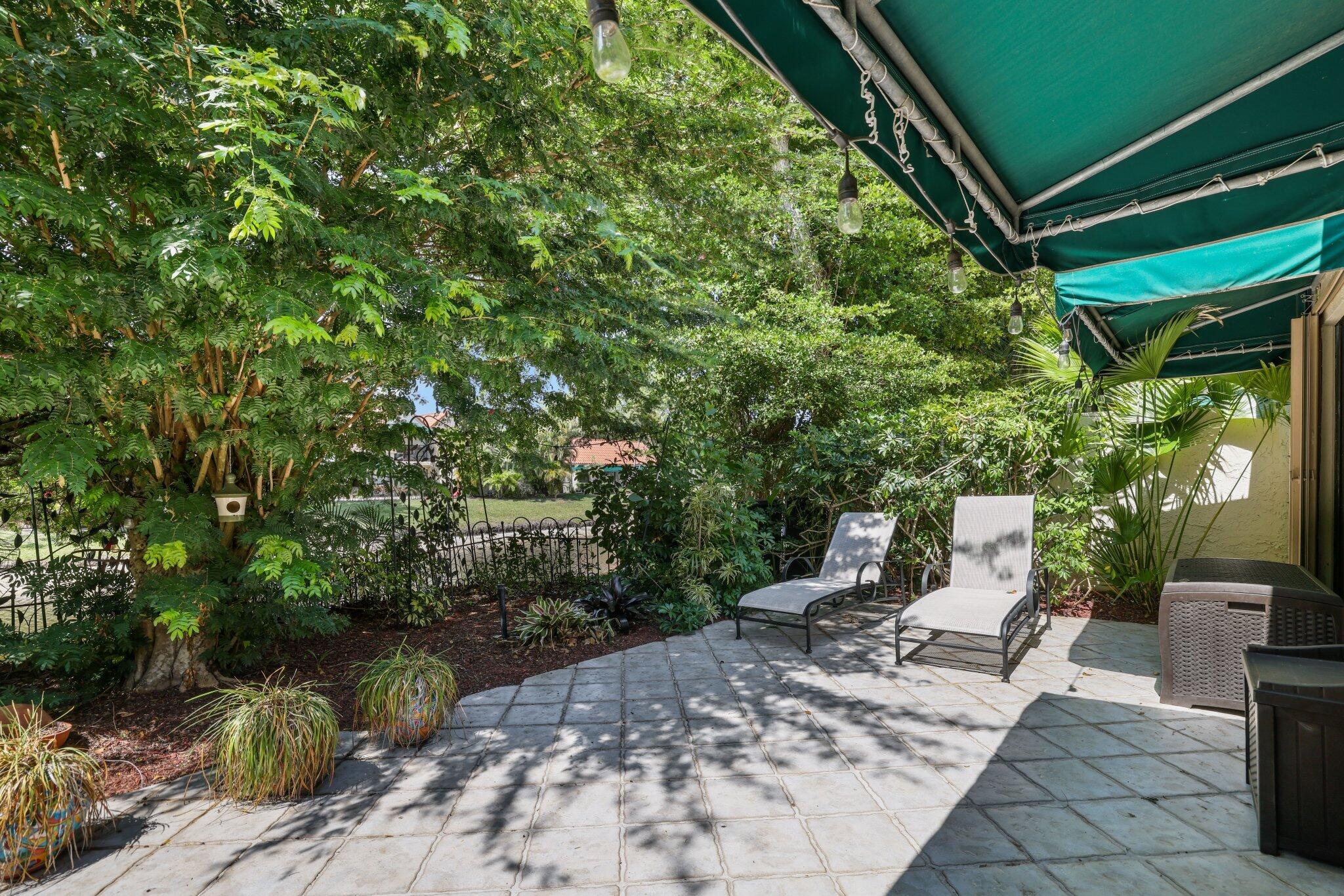 6479 Las Flores Drive