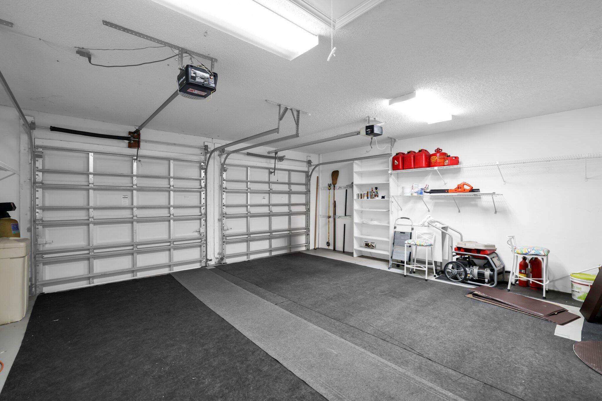 6479 Las Flores Drive