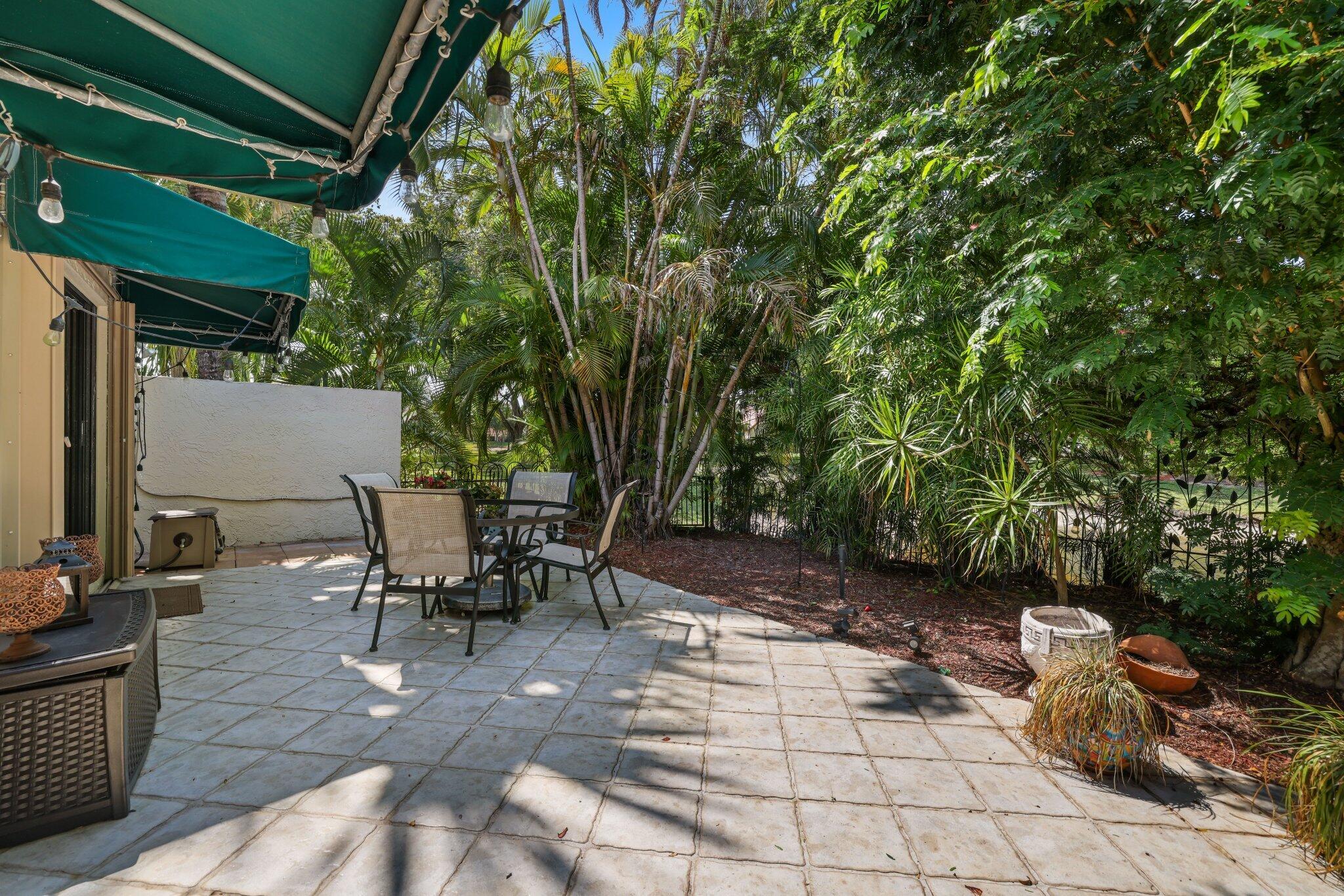 6479 Las Flores Drive