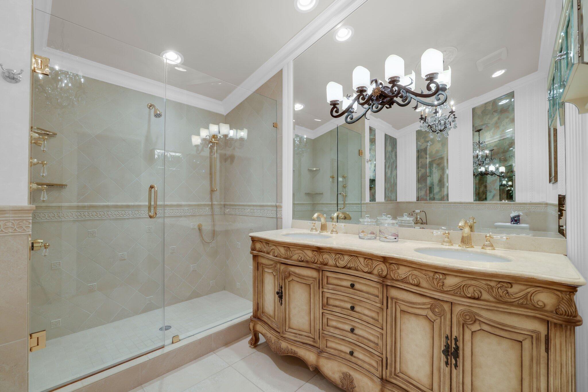 6479 Las Flores Drive