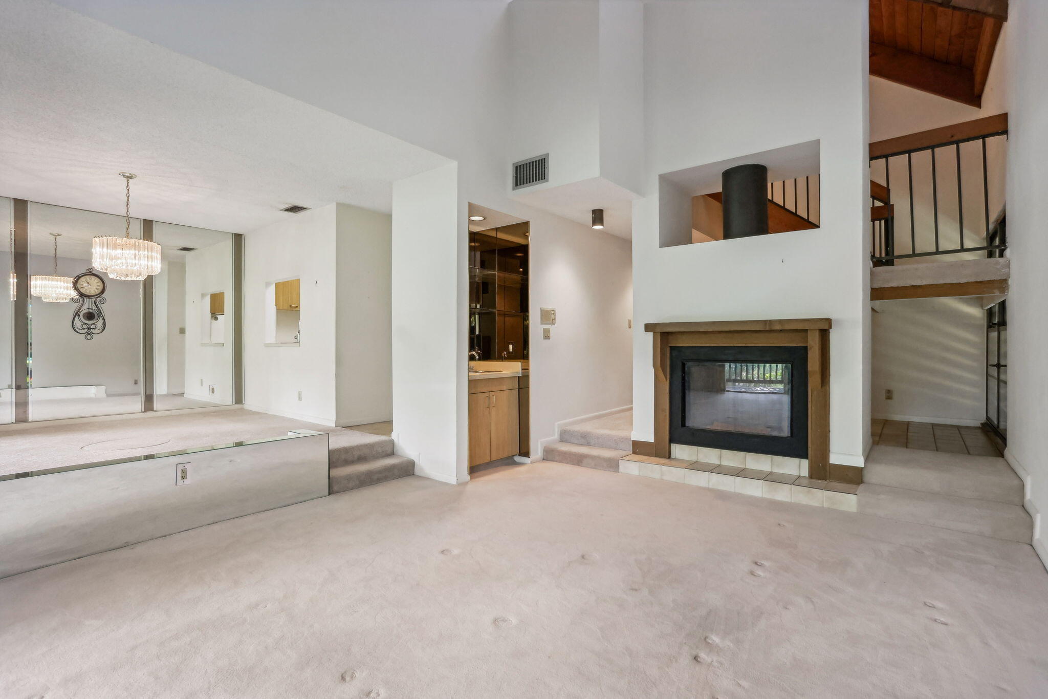 742 Saint Albans Drive