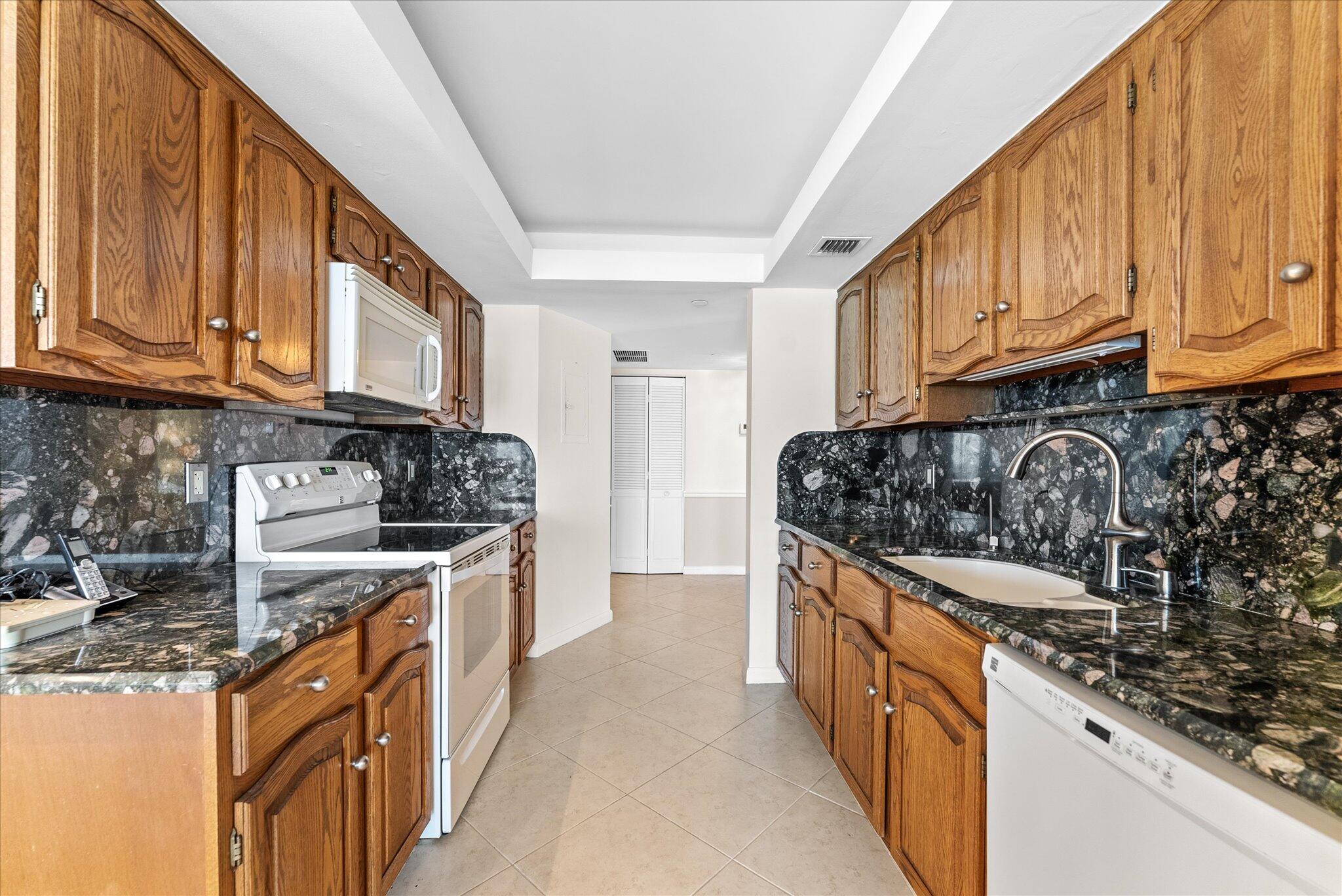 4001 N Ocean Boulevard 1103