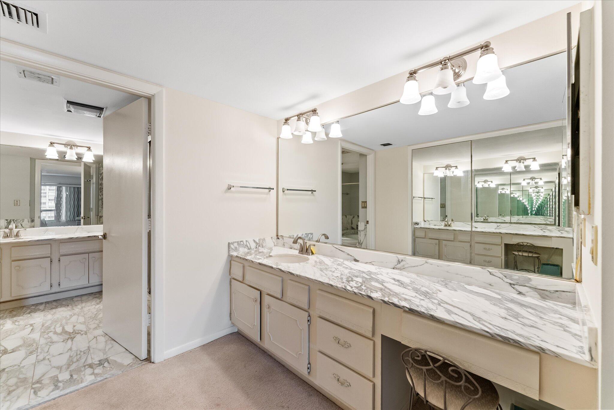 4001 N Ocean Boulevard 1103