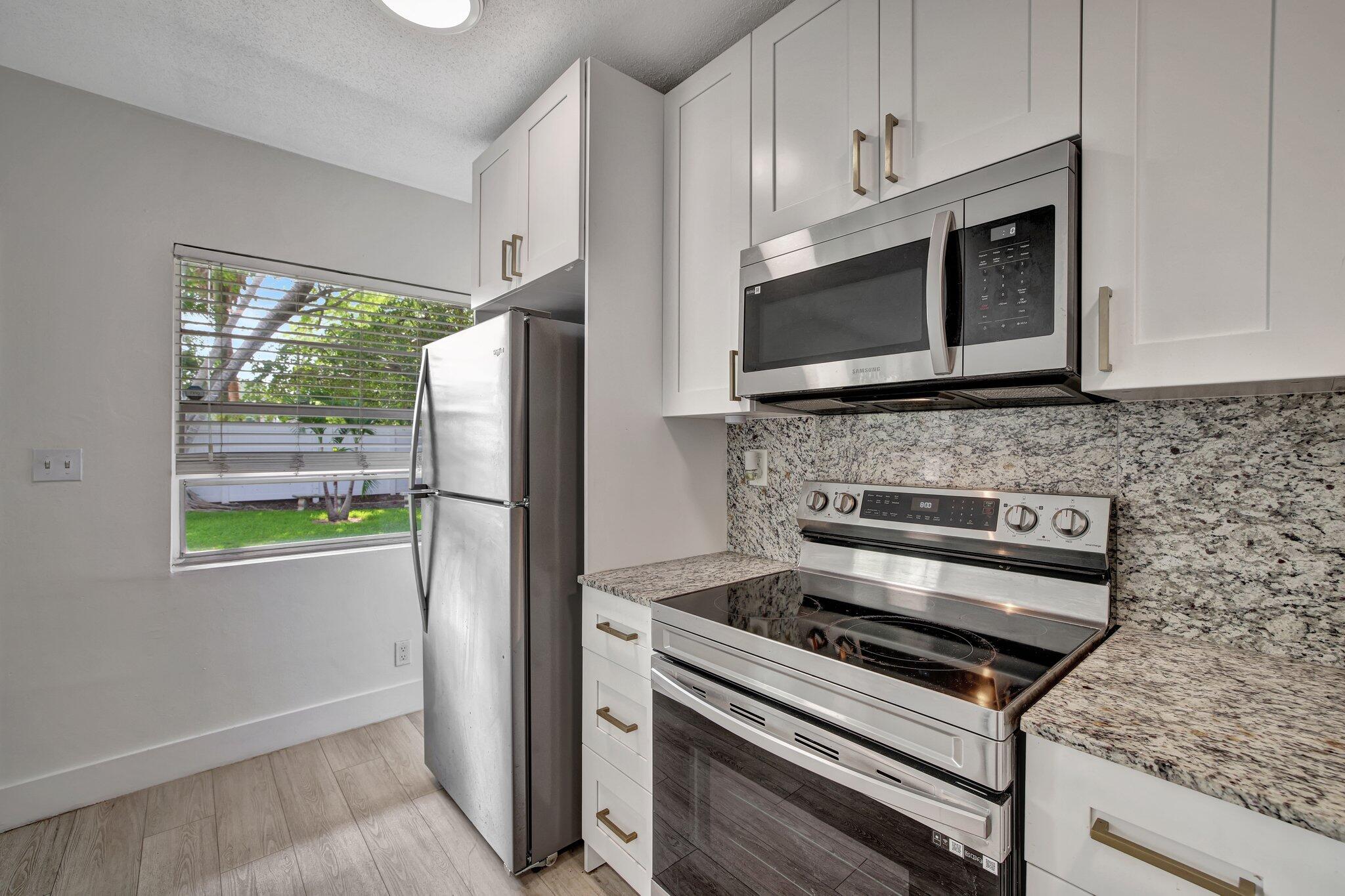 515 SE 9th Street 2