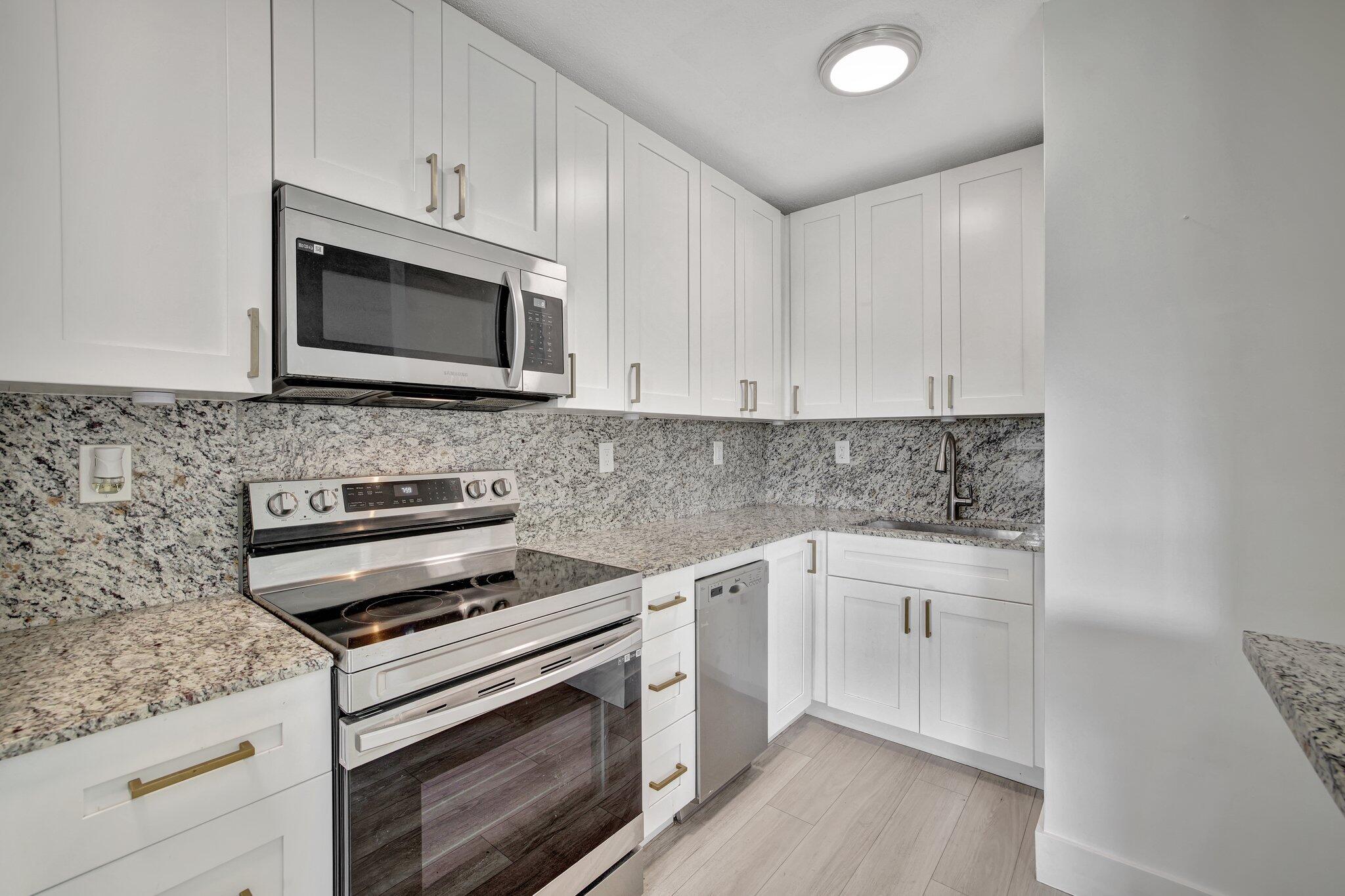 515 SE 9th Street 2
