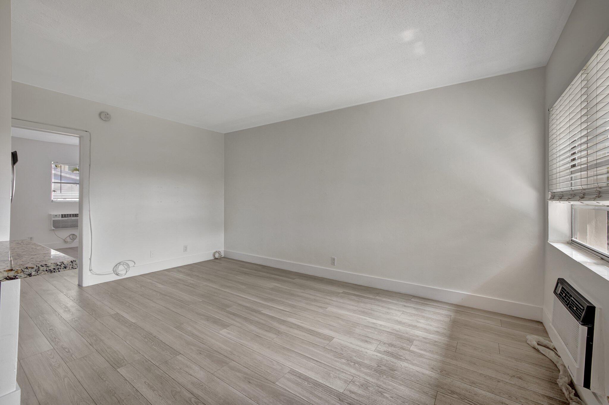 515 SE 9th Street 2