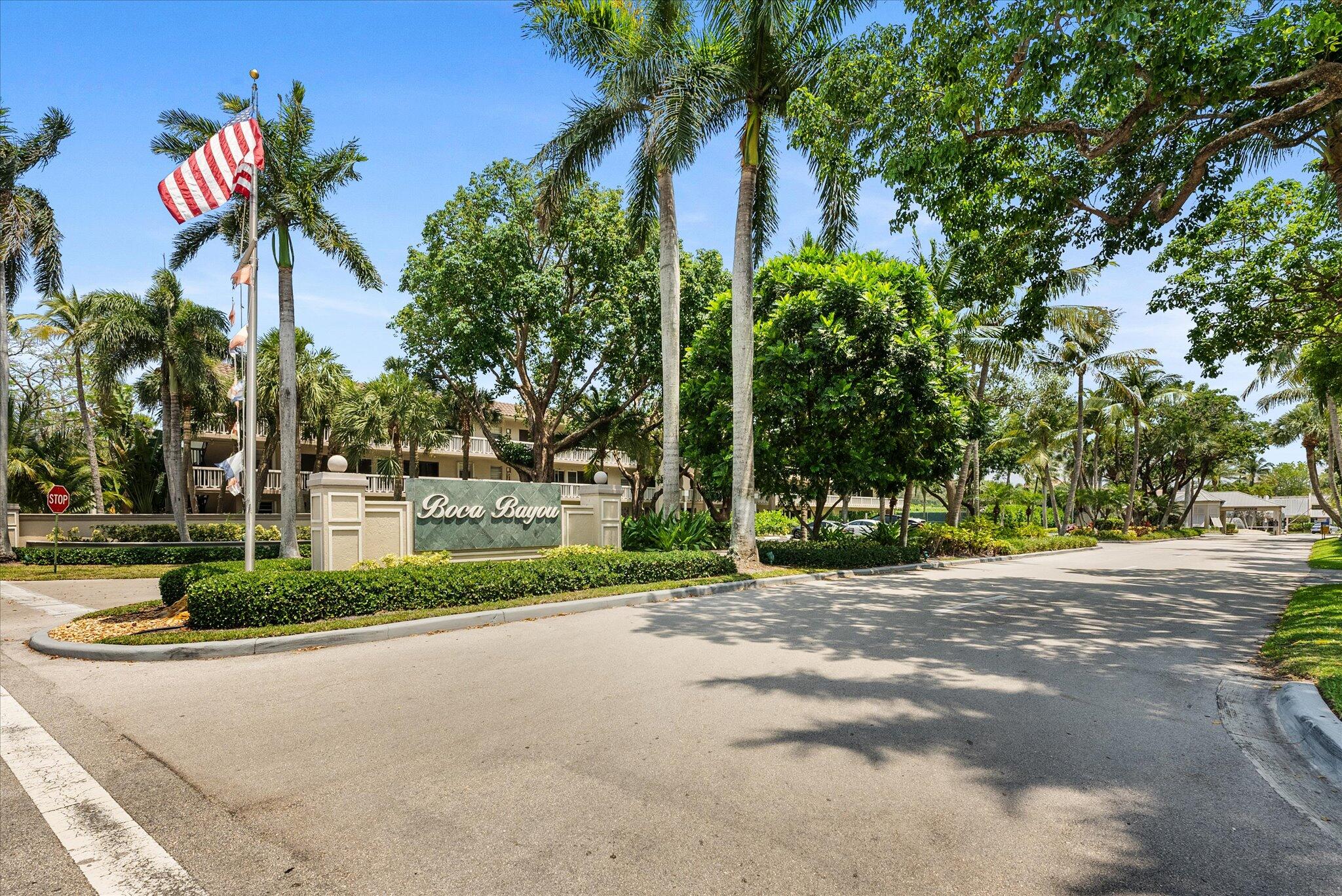 18 Royal Palm Way 5050