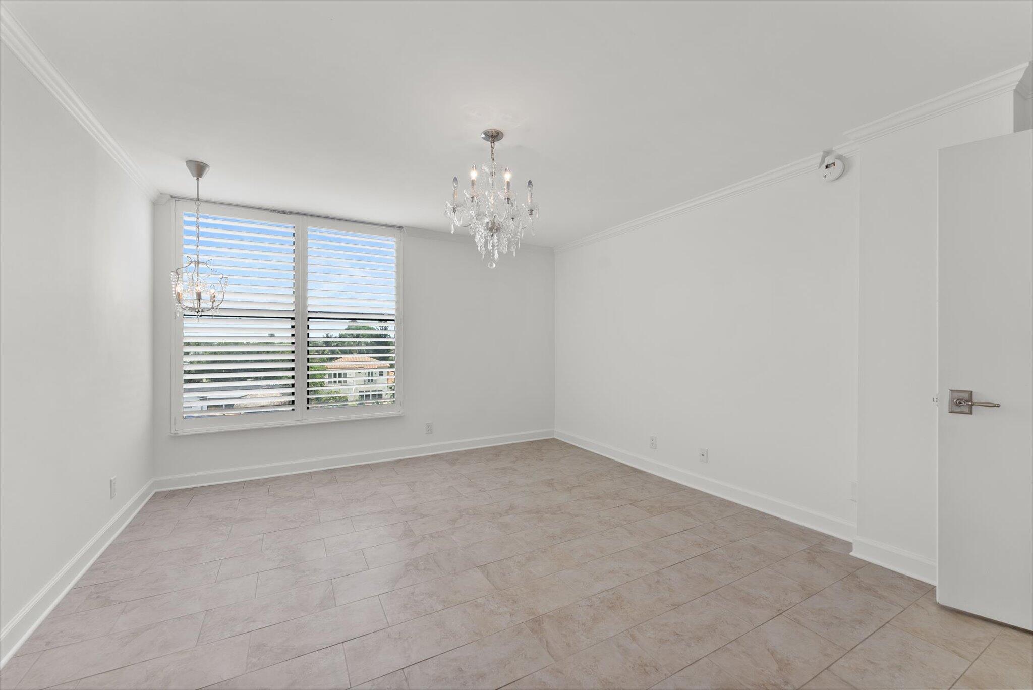 18 Royal Palm Way 5050