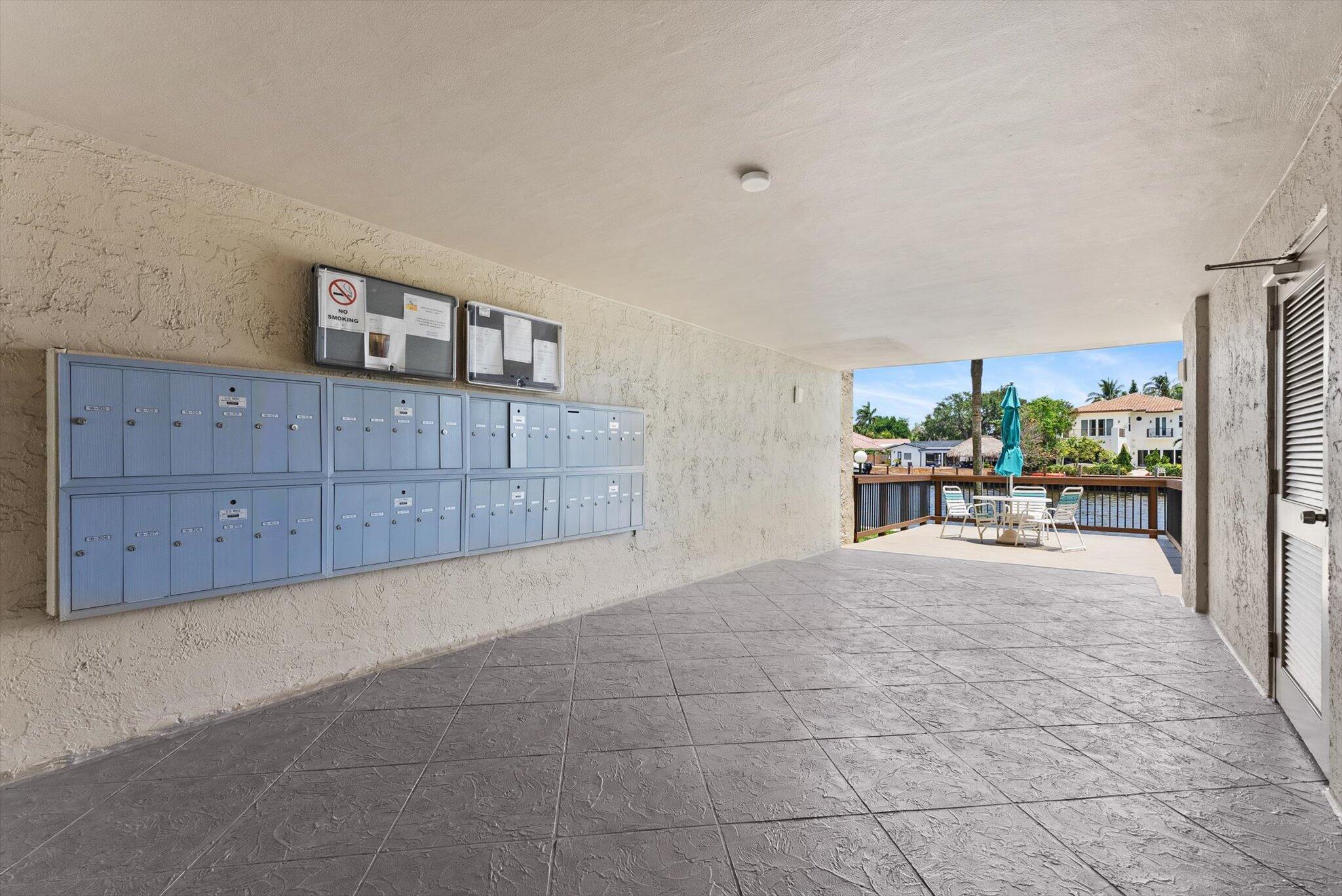 18 Royal Palm Way 5050