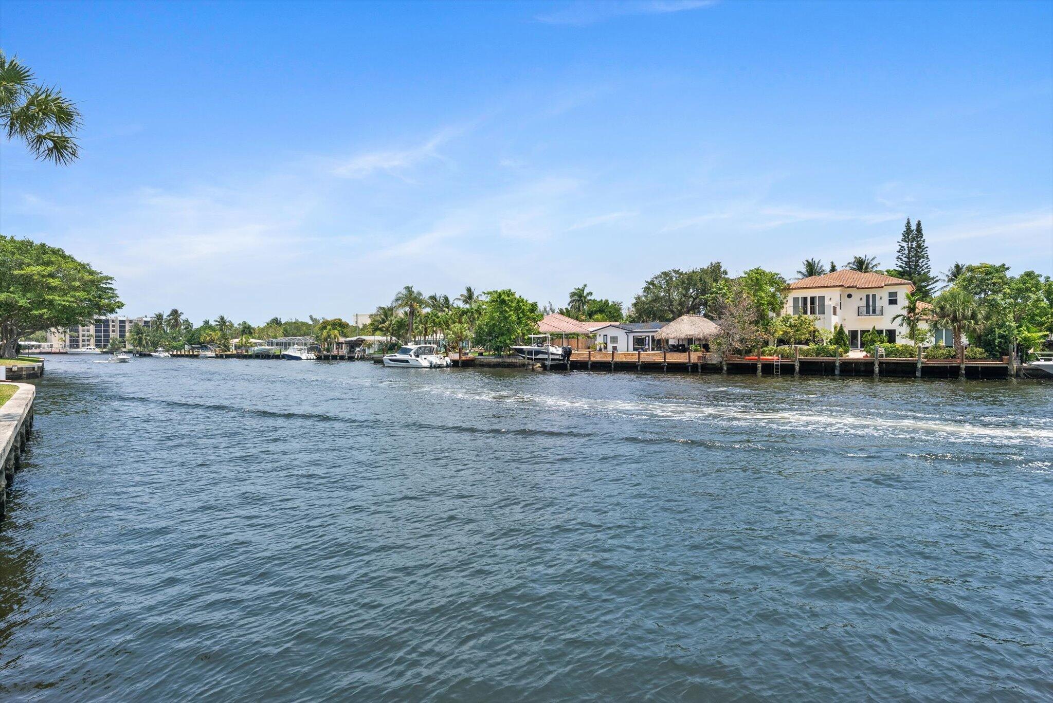 18 Royal Palm Way 5050