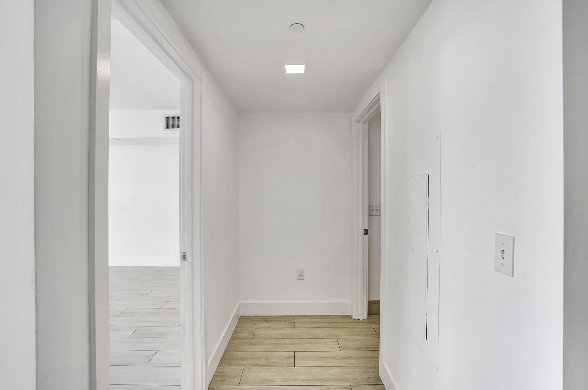 111 SE 1st Avenue 407