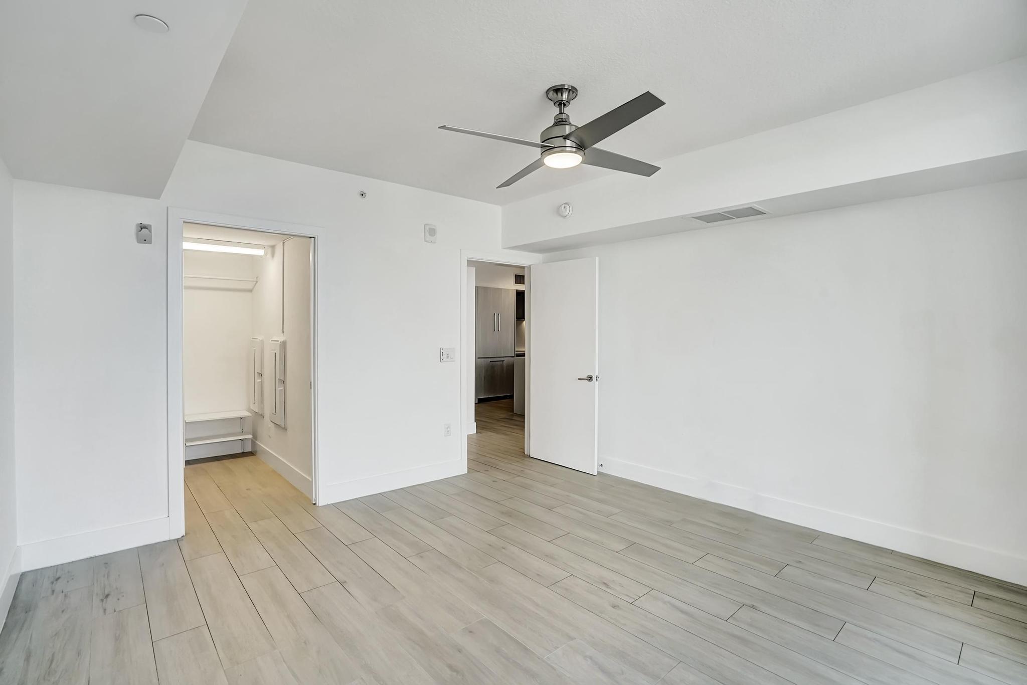 111 SE 1st Avenue 407