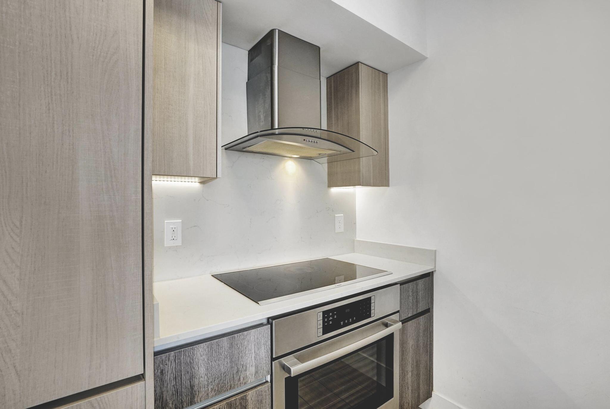 111 SE 1st Avenue 407