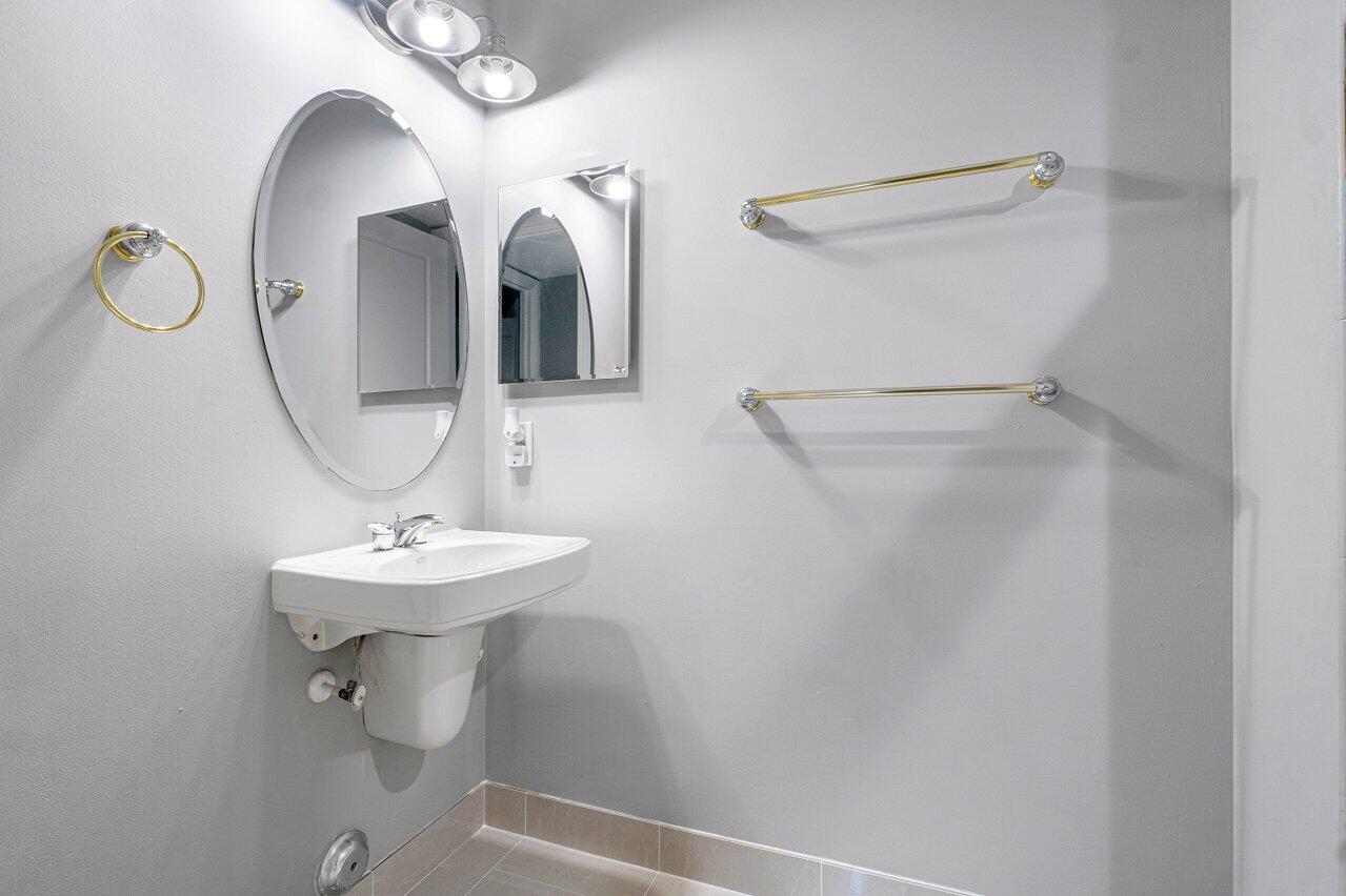 7632 Old Thyme Court 12a