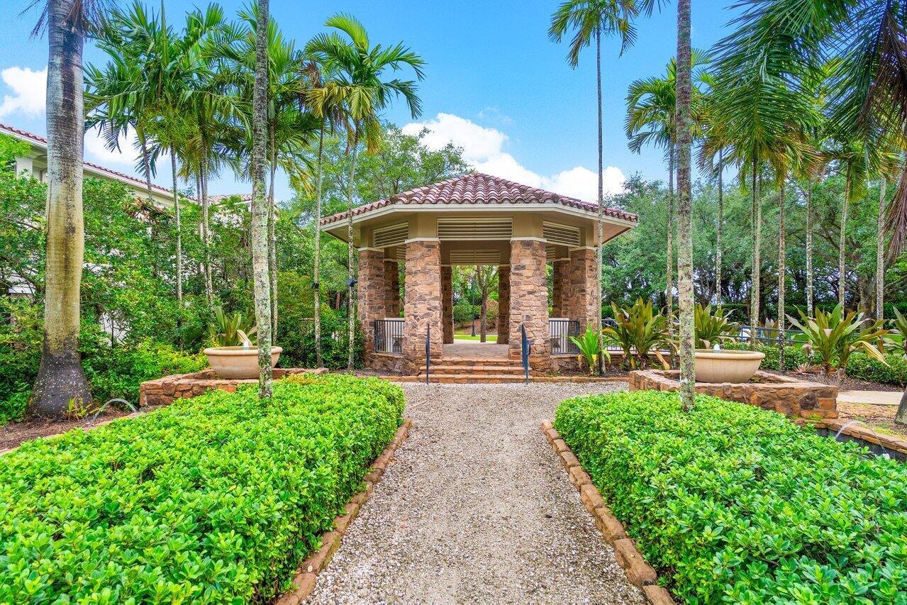 7632 Old Thyme Court 12a