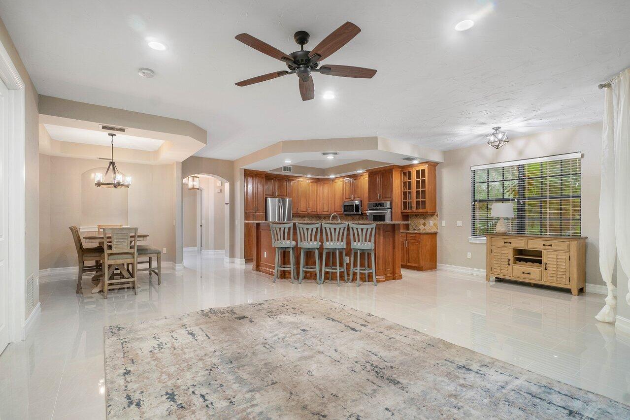 7632 Old Thyme Court 12a