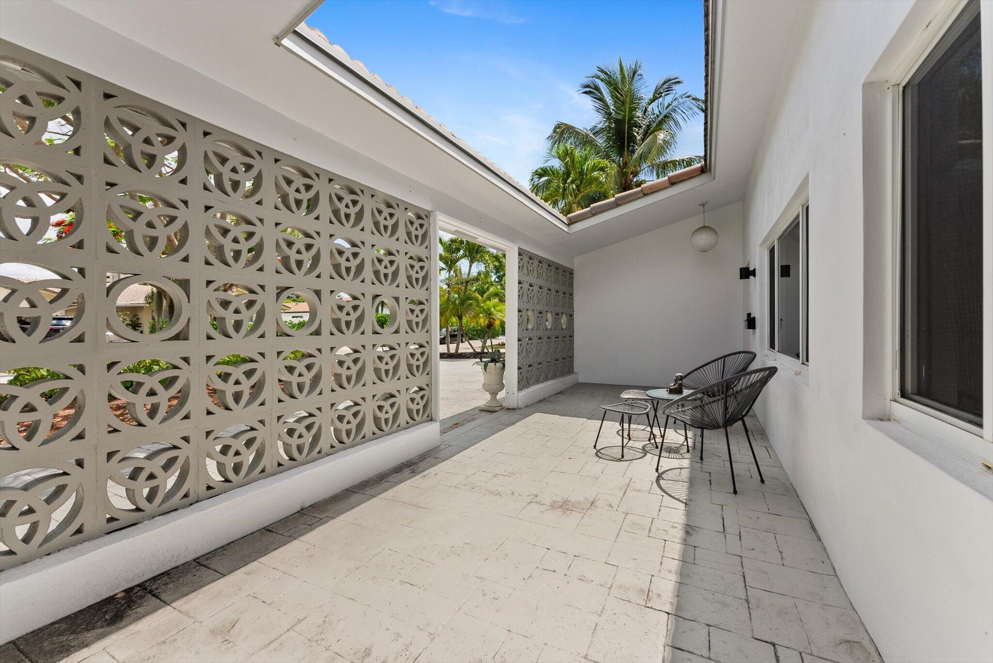 856 NW 6th Terrace