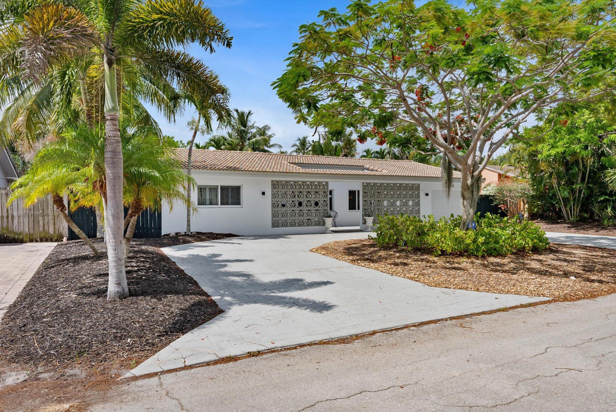856 NW 6th Terrace