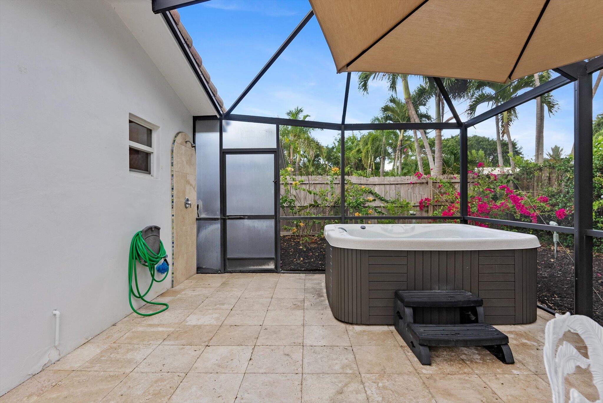 856 NW 6th Terrace