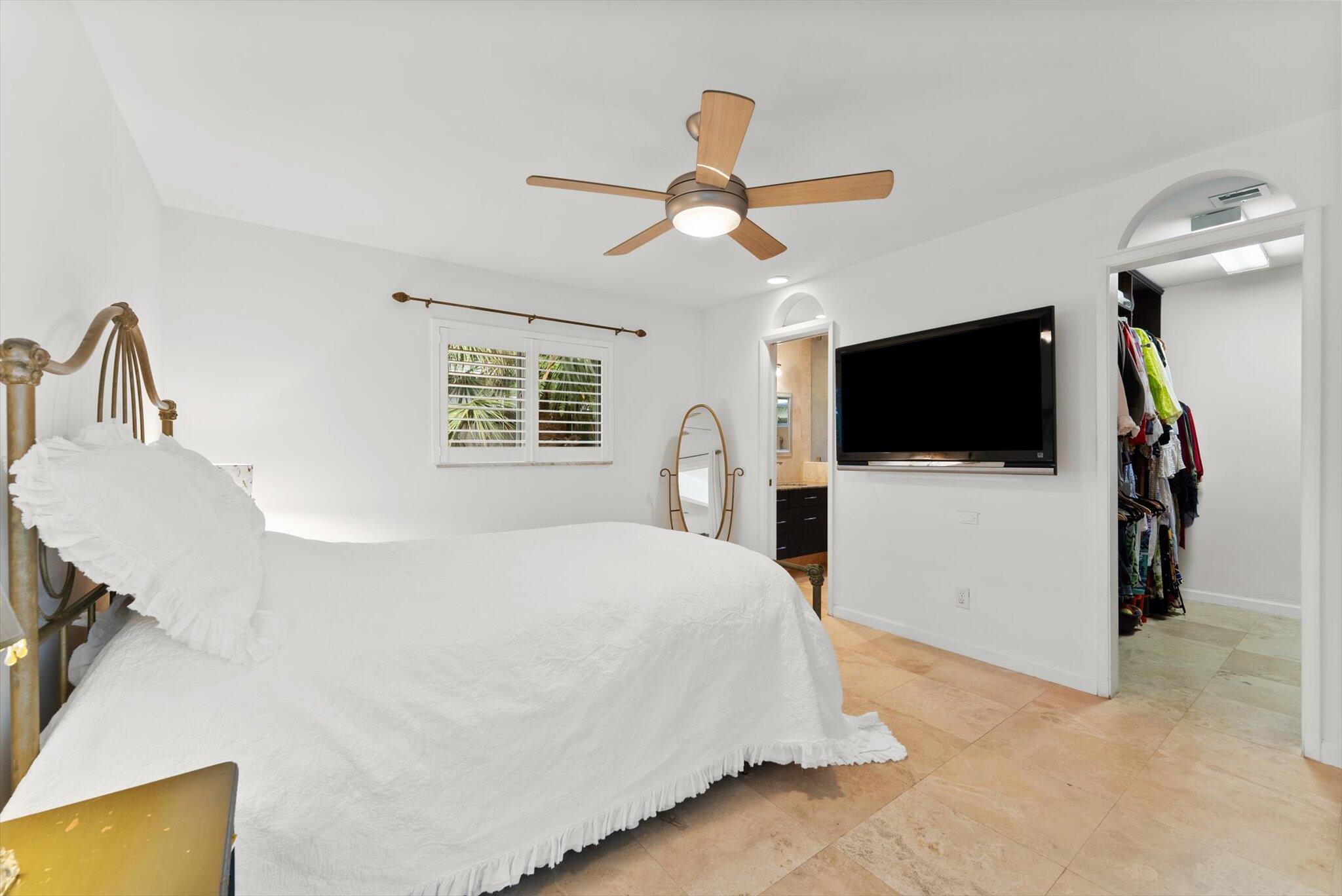 856 NW 6th Terrace