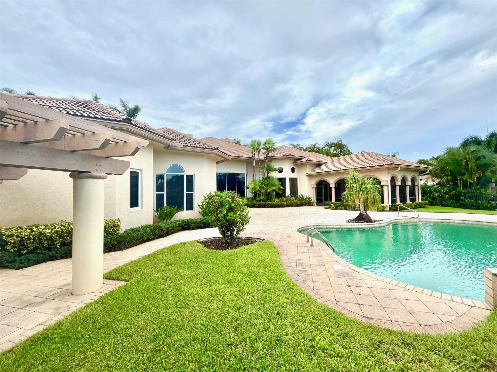 16435 Brookfield Estates Way