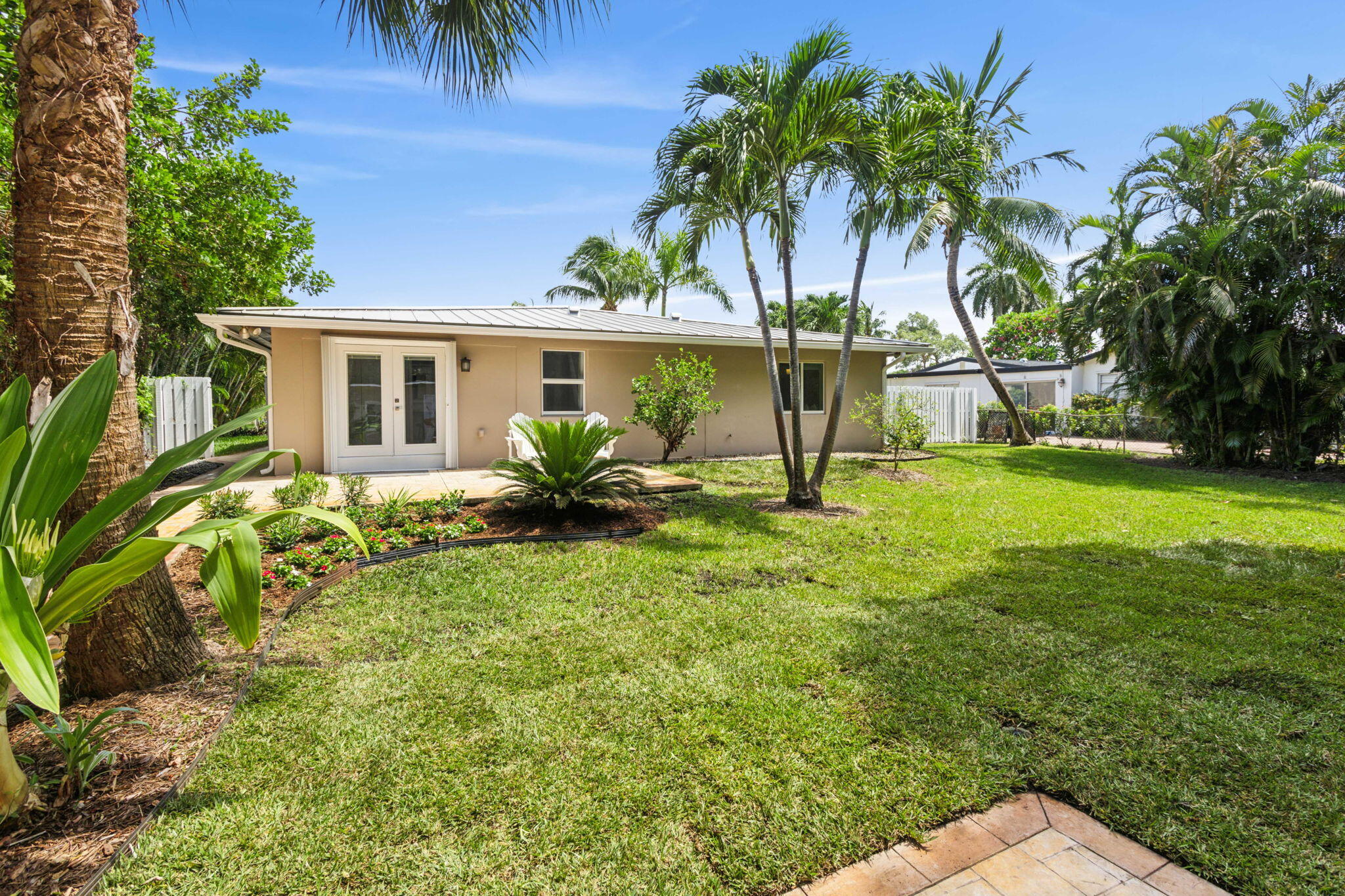 136 NW 10th Street