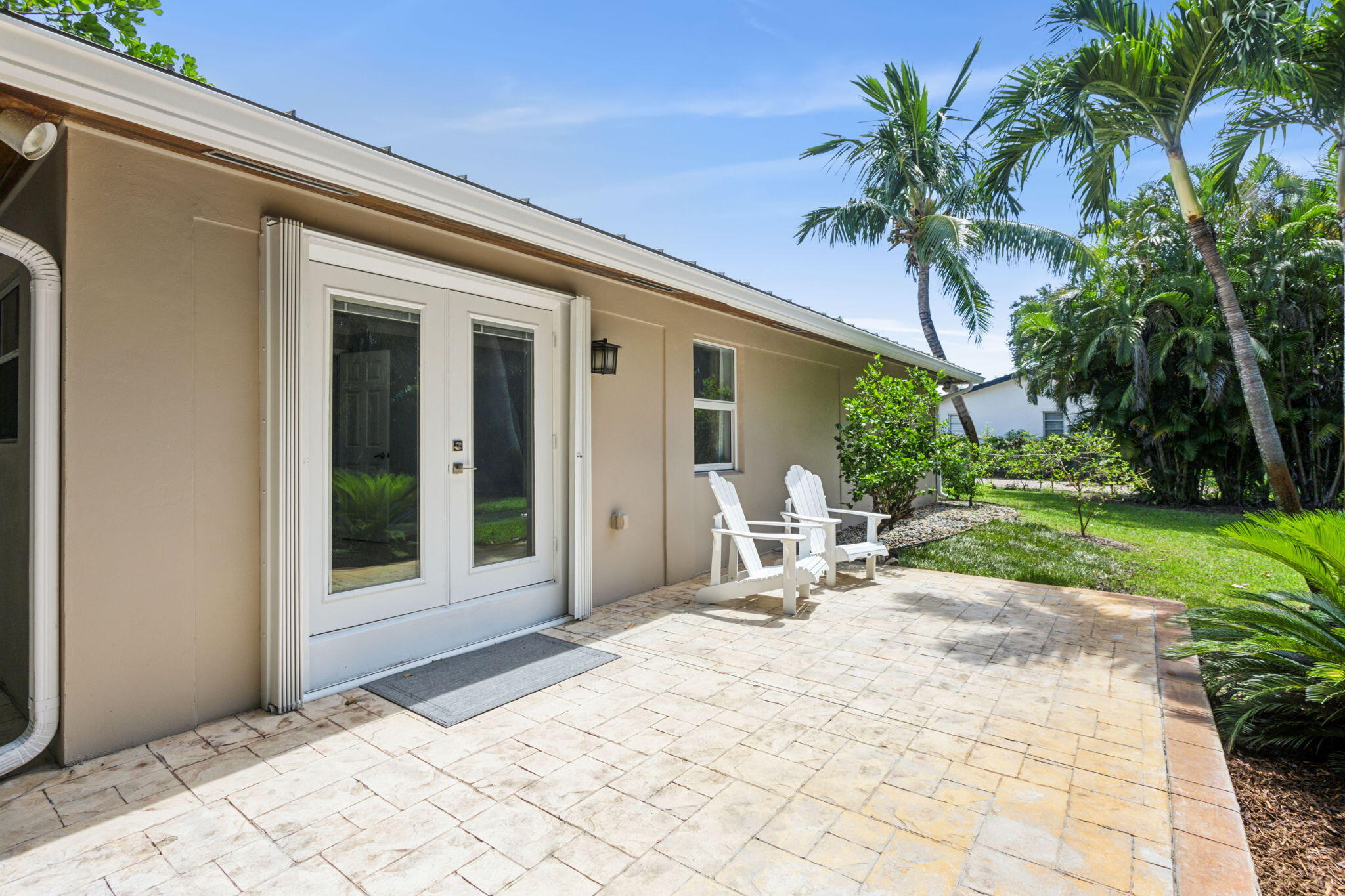 136 NW 10th Street