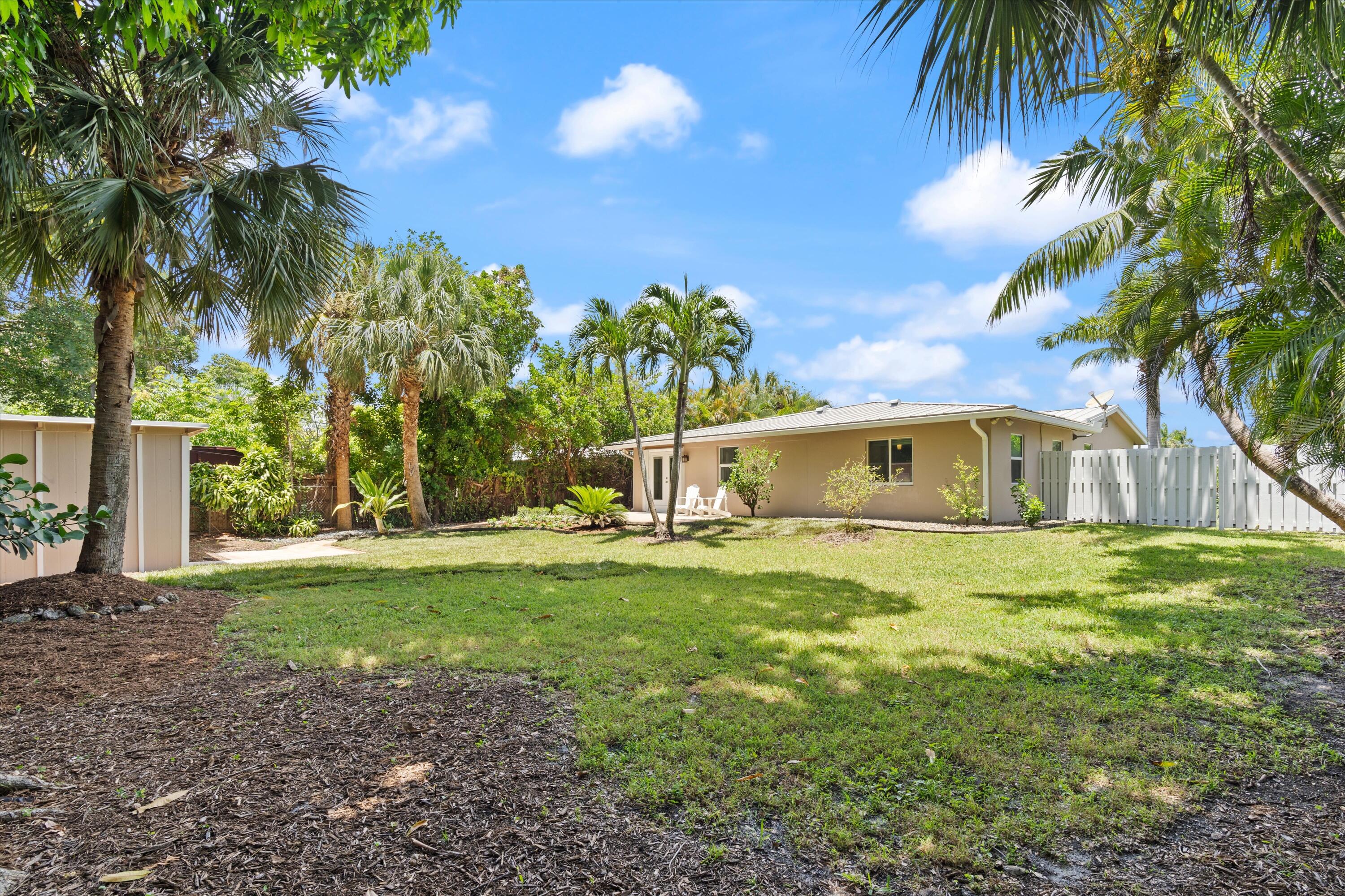 136 NW 10th Street