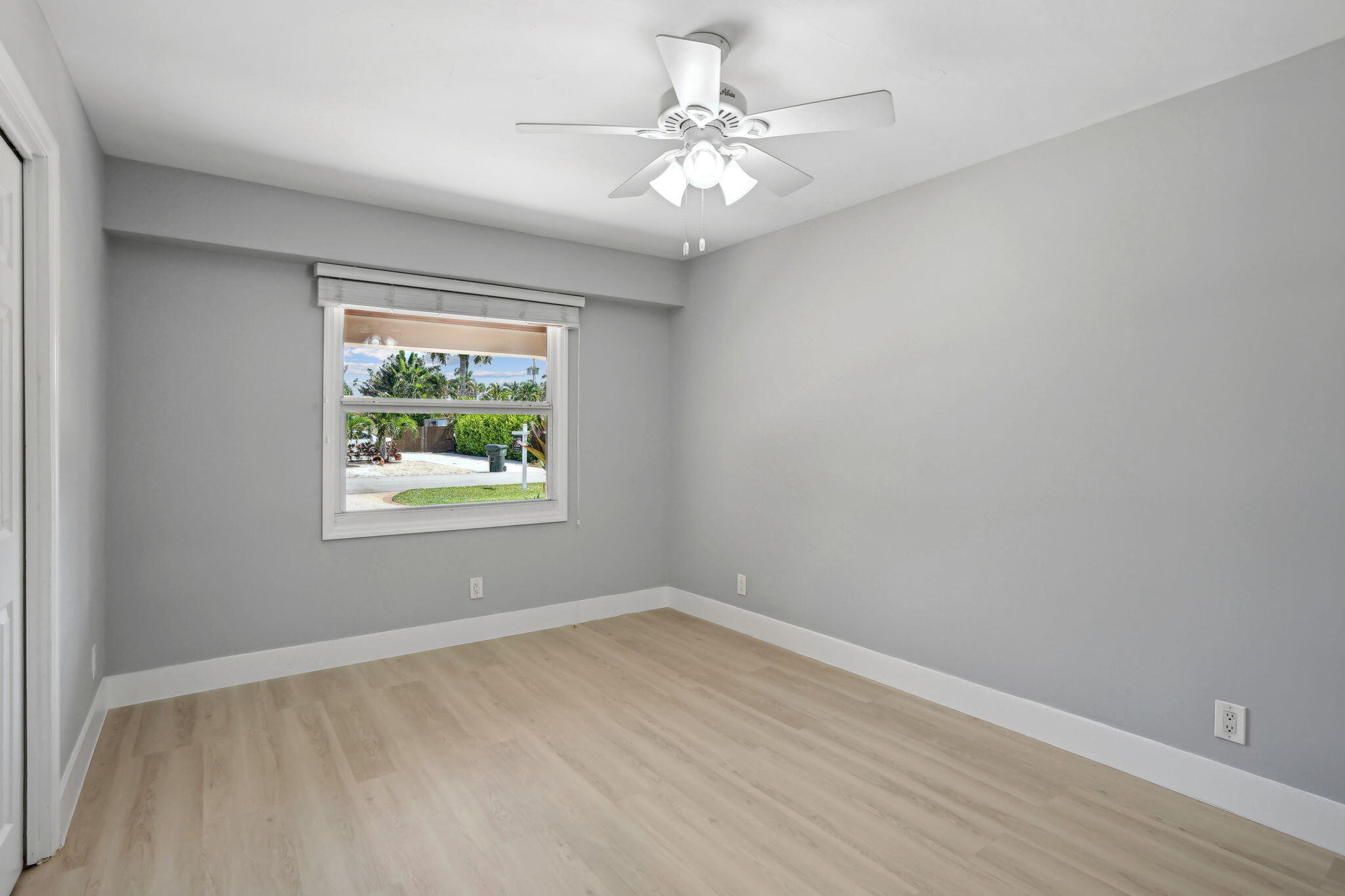 136 NW 10th Street