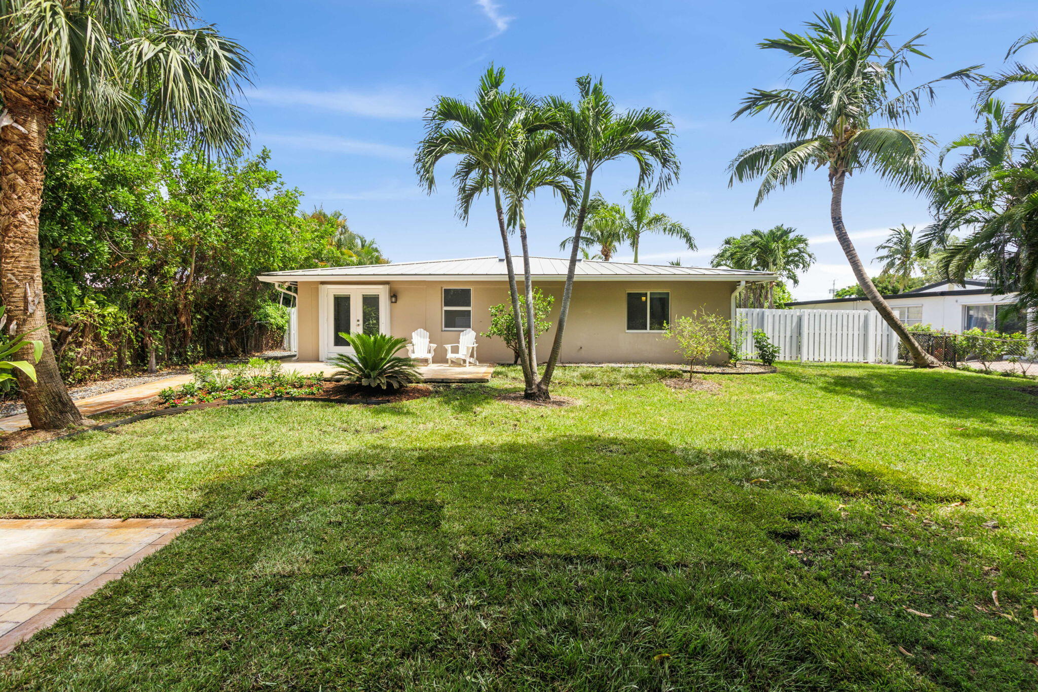 136 NW 10th Street