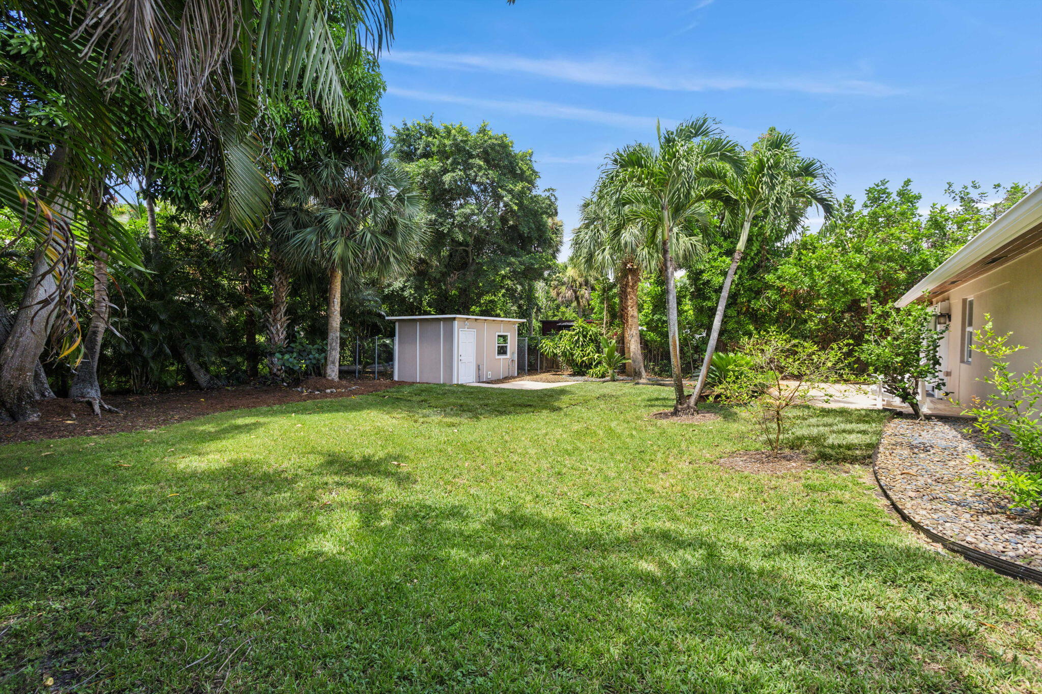 136 NW 10th Street