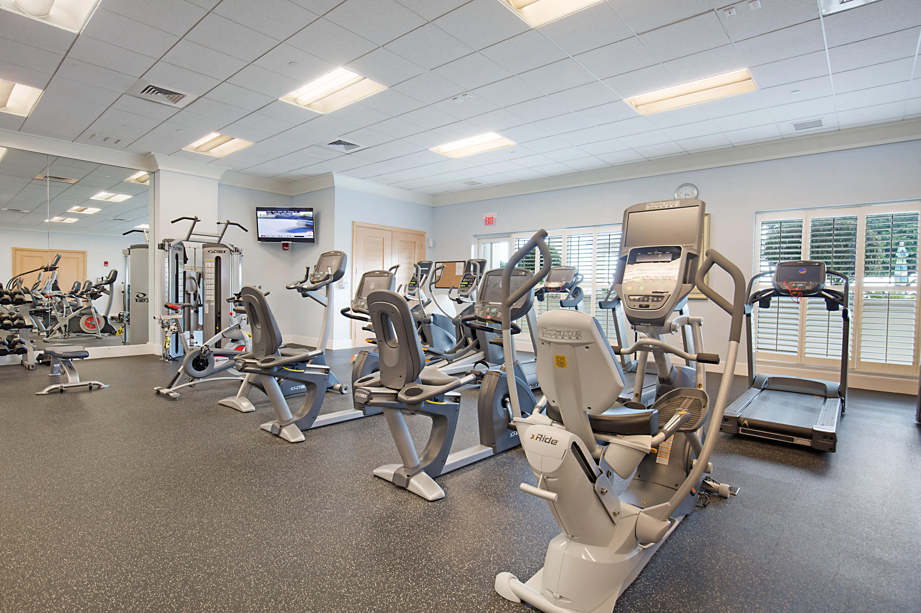 2650 Lake Shore Drive 1503