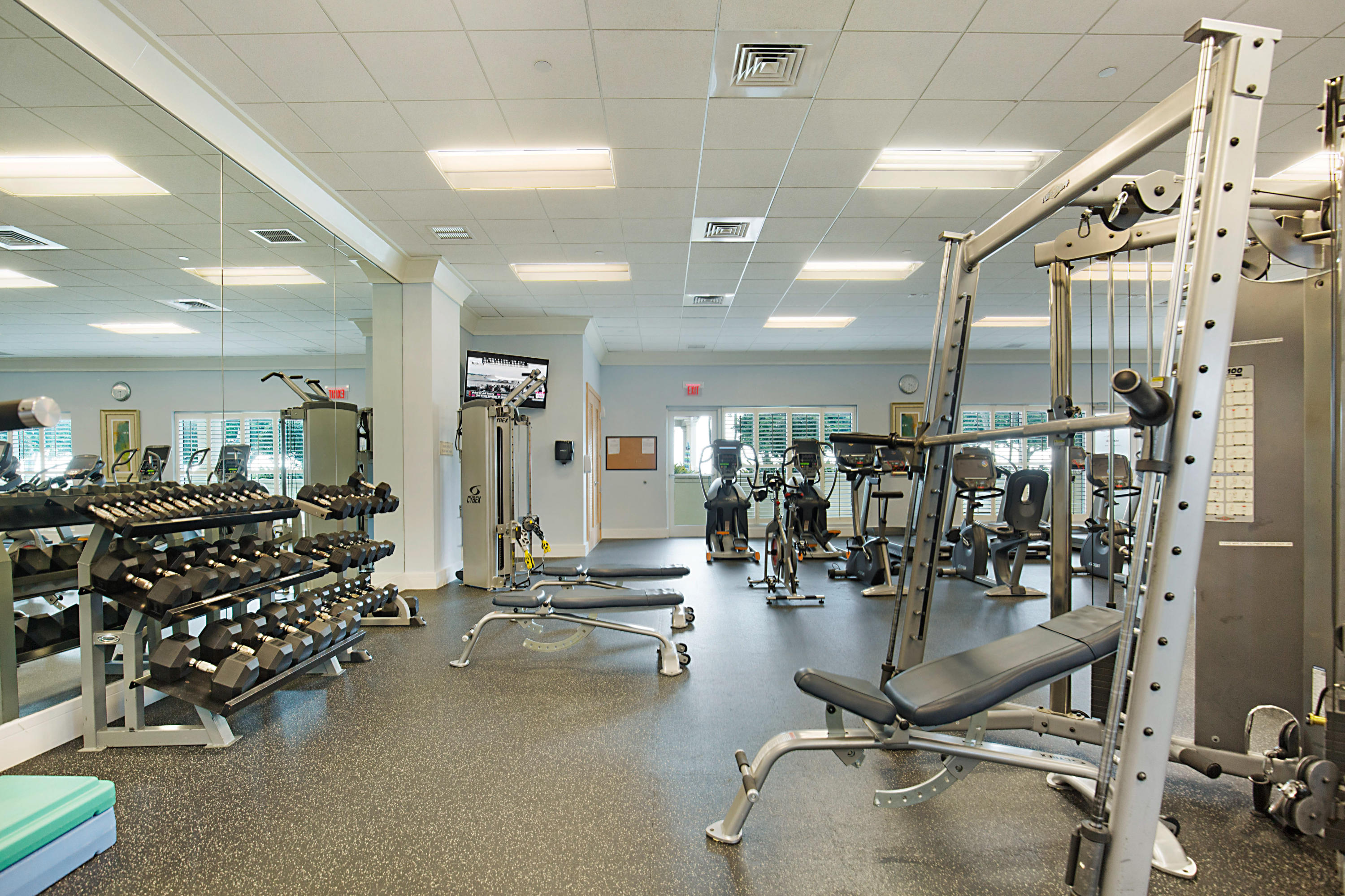 2650 Lake Shore Drive 1503