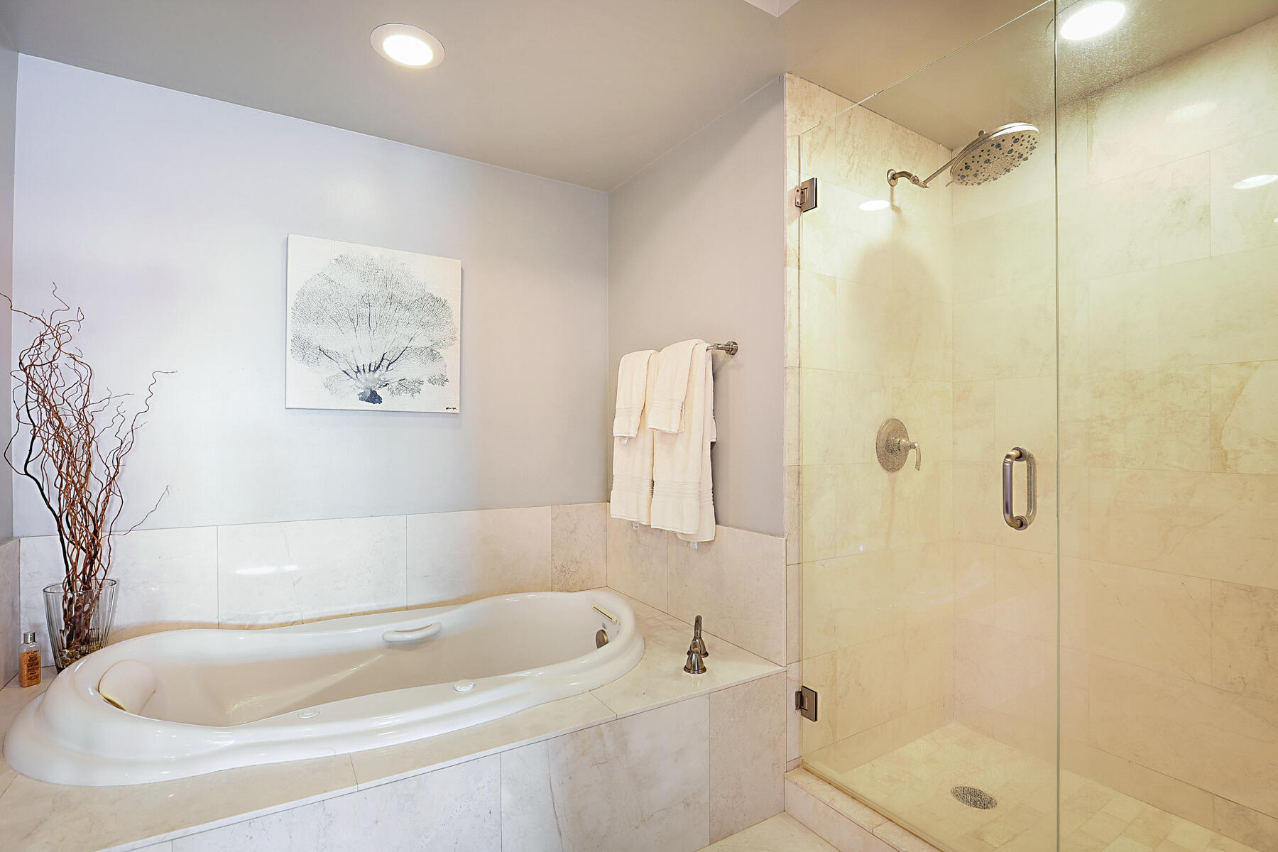 2650 Lake Shore Drive 1503