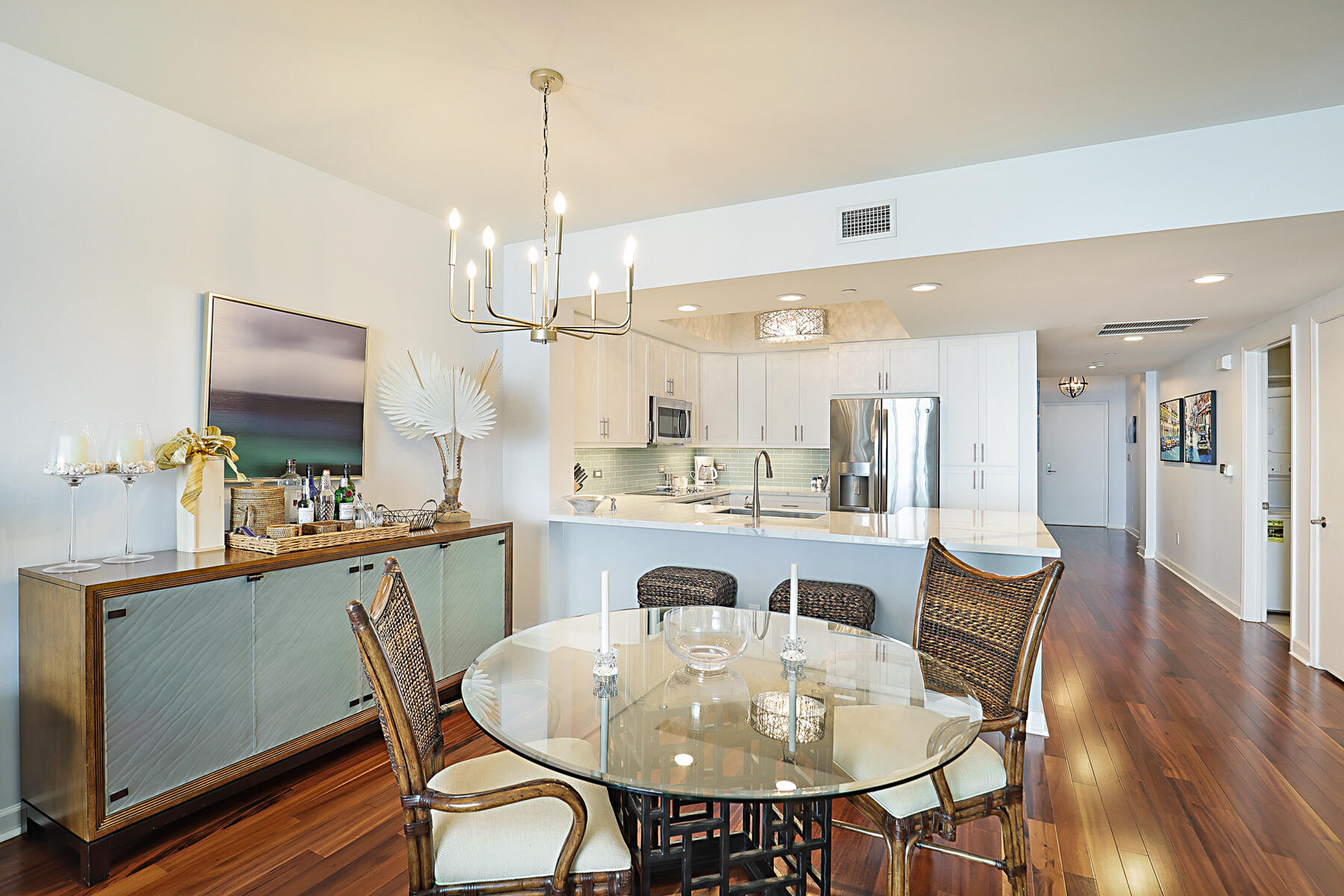2650 Lake Shore Drive 1503
