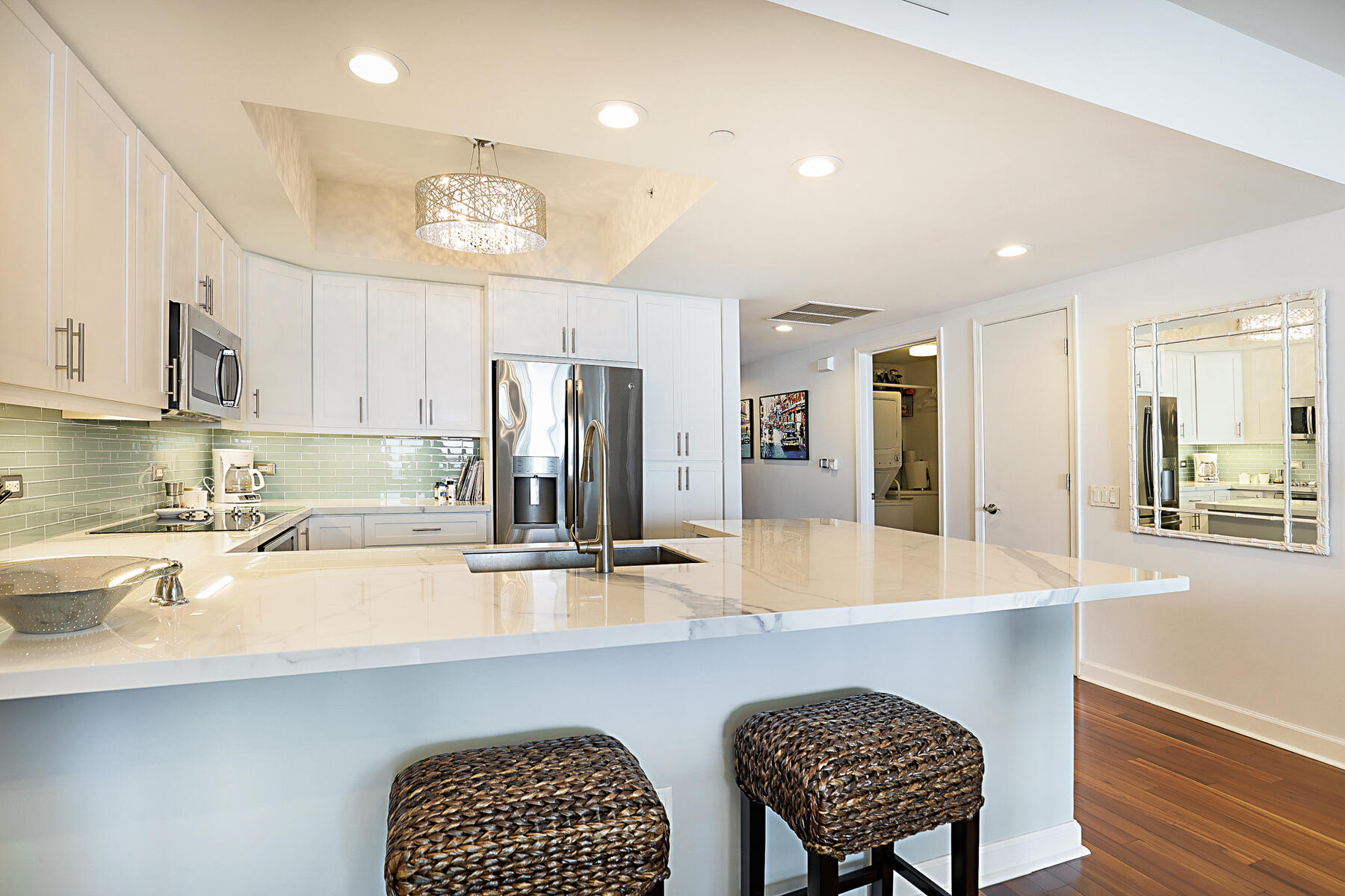 2650 Lake Shore Drive 1503
